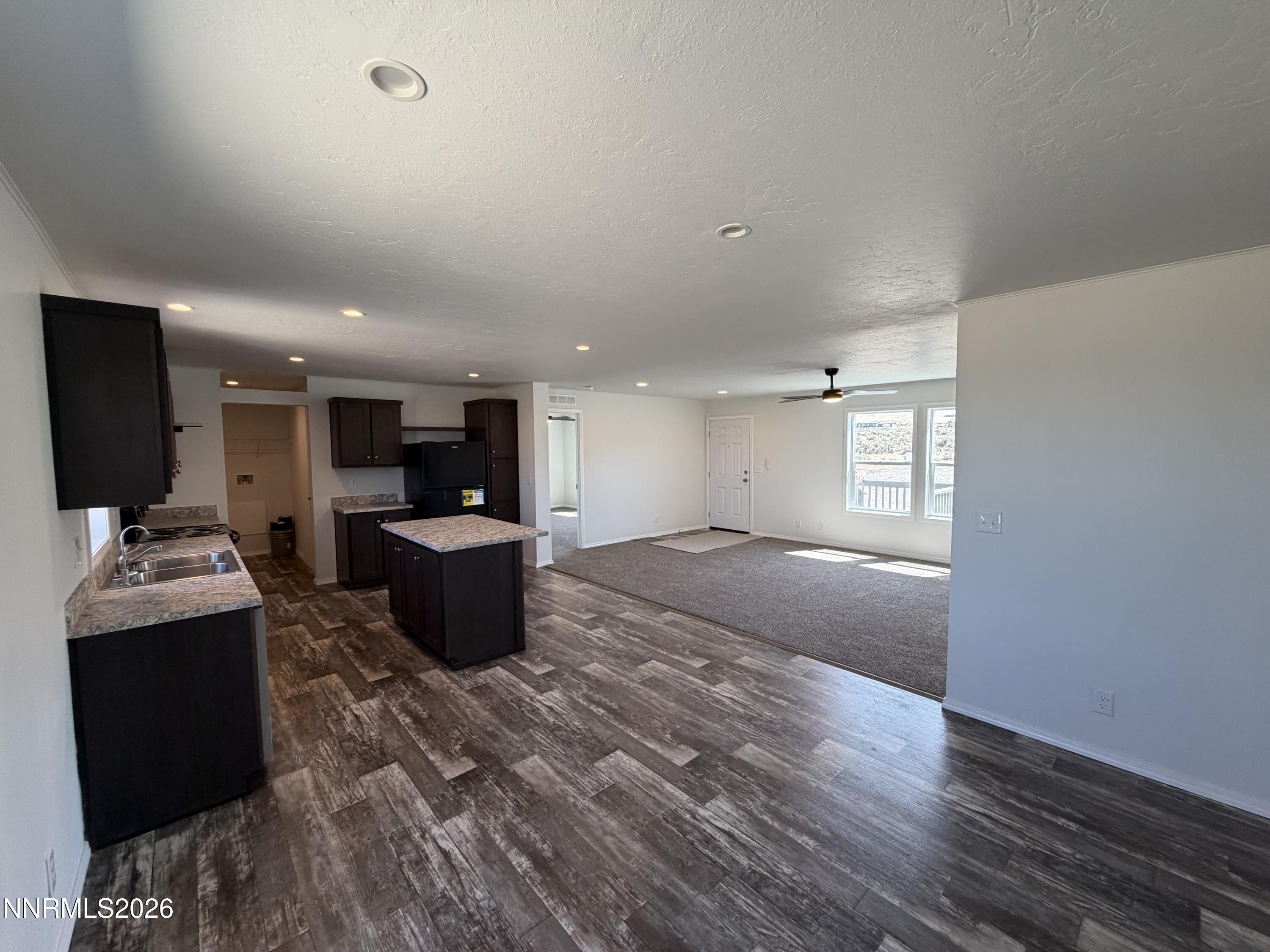 7650 Bea's View Drive Property Photo 5