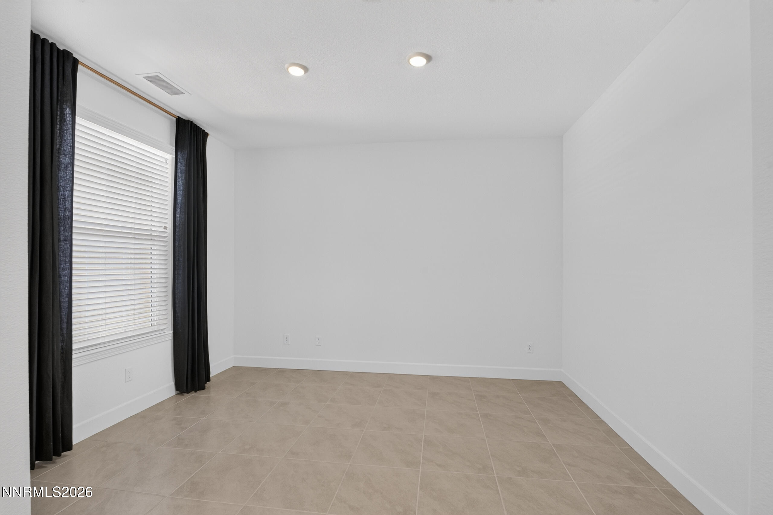 1429 Pickaxe Street Property Photo 3