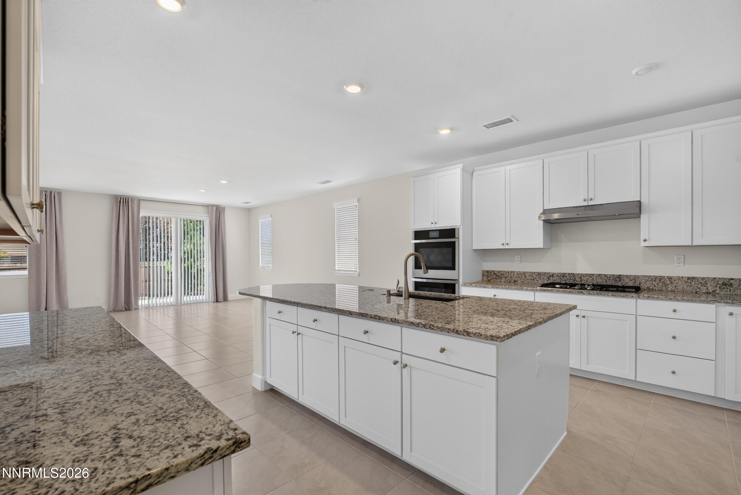 1429 Pickaxe Street Property Photo 4