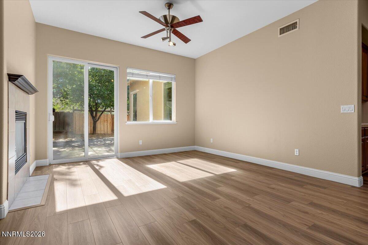 7035 Krug Drive Property Photo 11