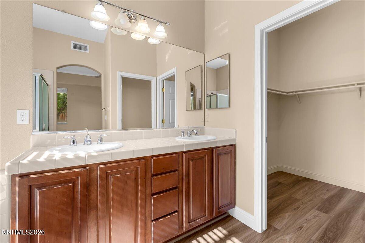 7035 Krug Drive Property Photo 26
