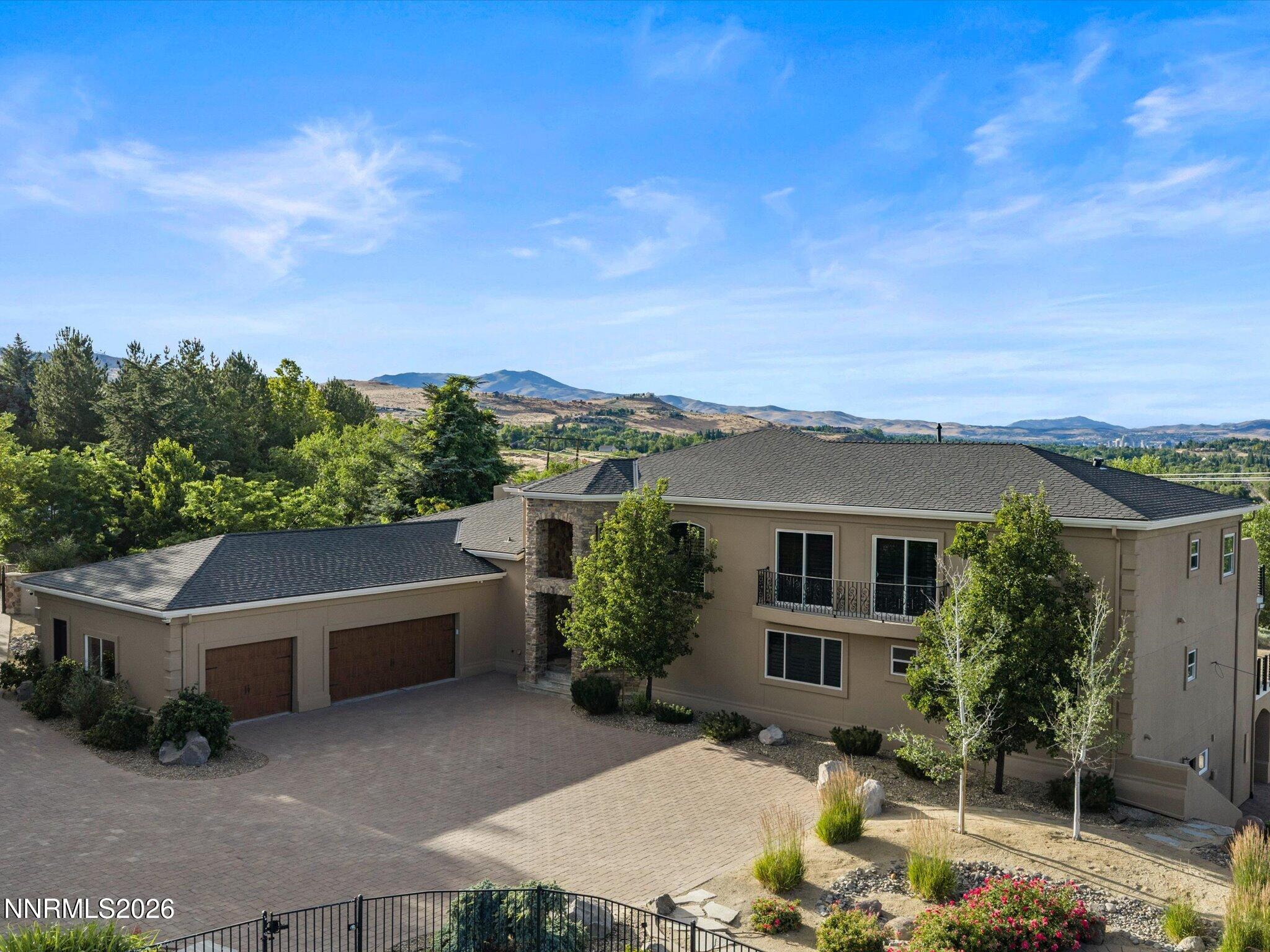 4040 Odile Court Property Photo 10