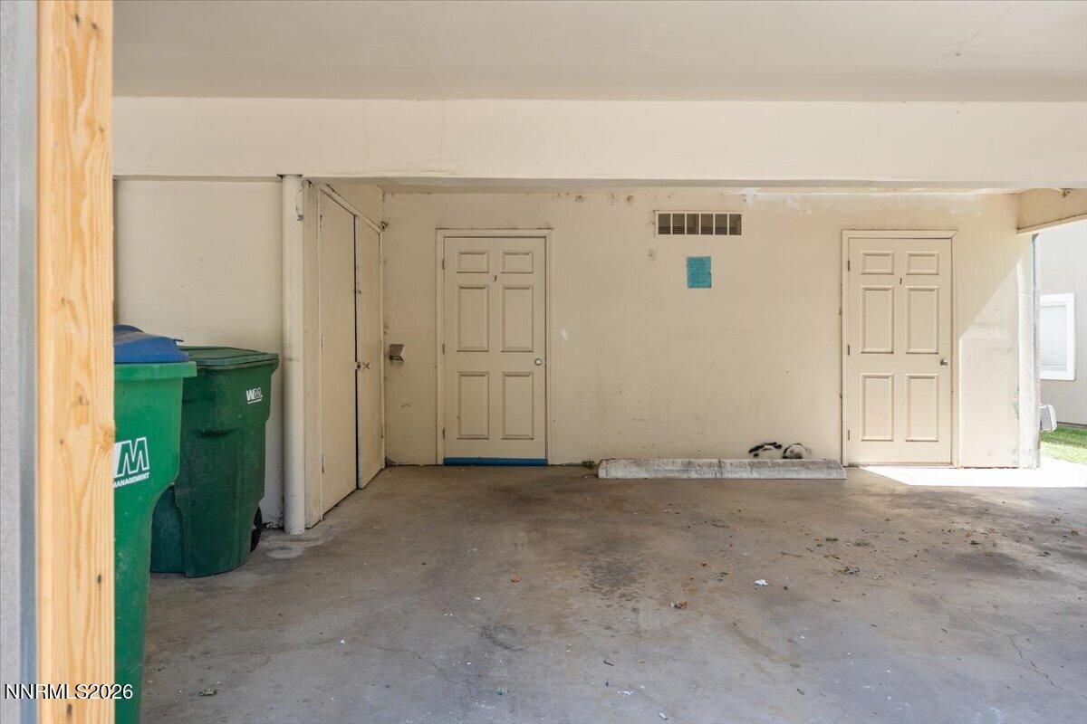 4951 Neil Circle 3 Property Photo 28