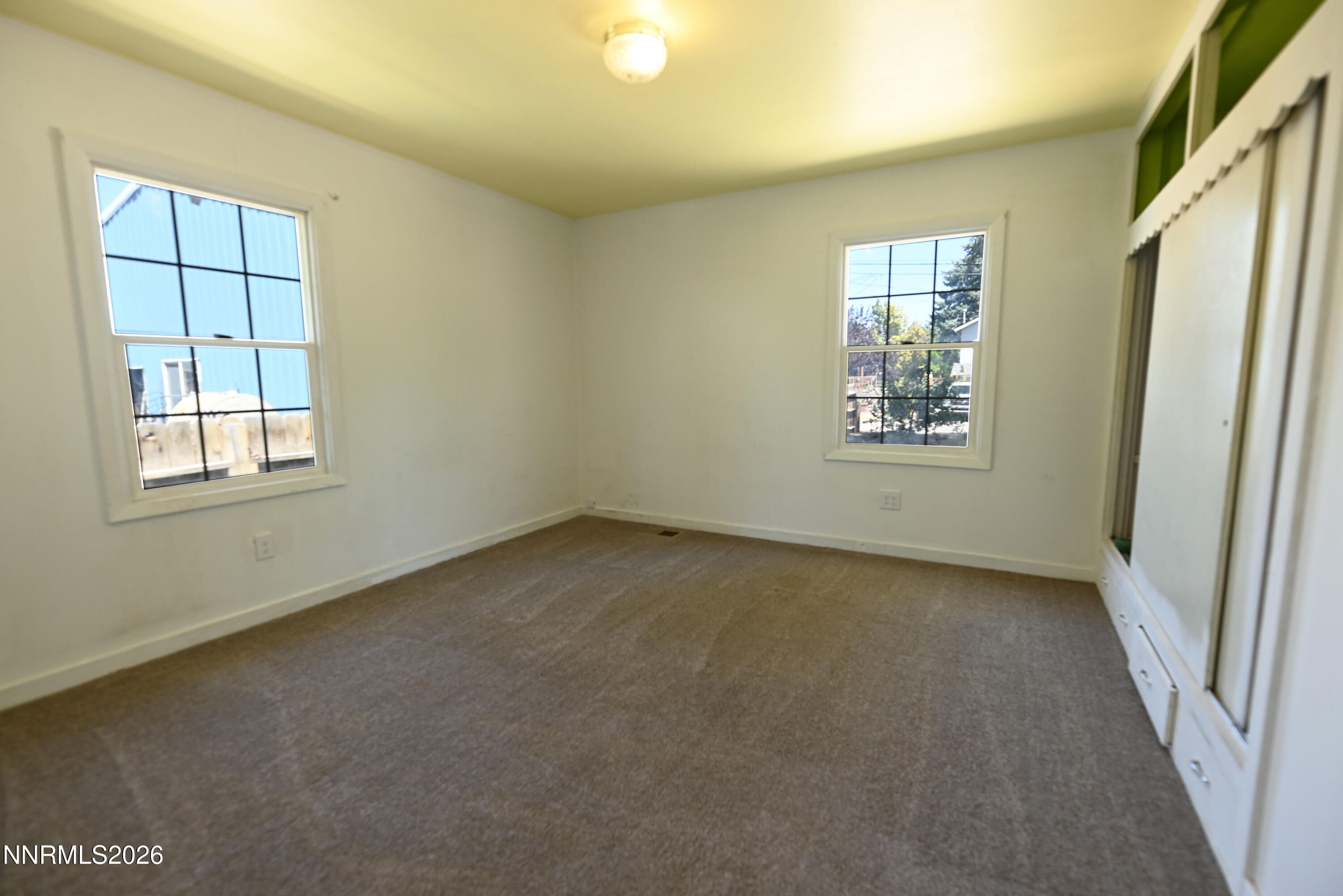 1630 Elmhurst Avenue Property Photo 13