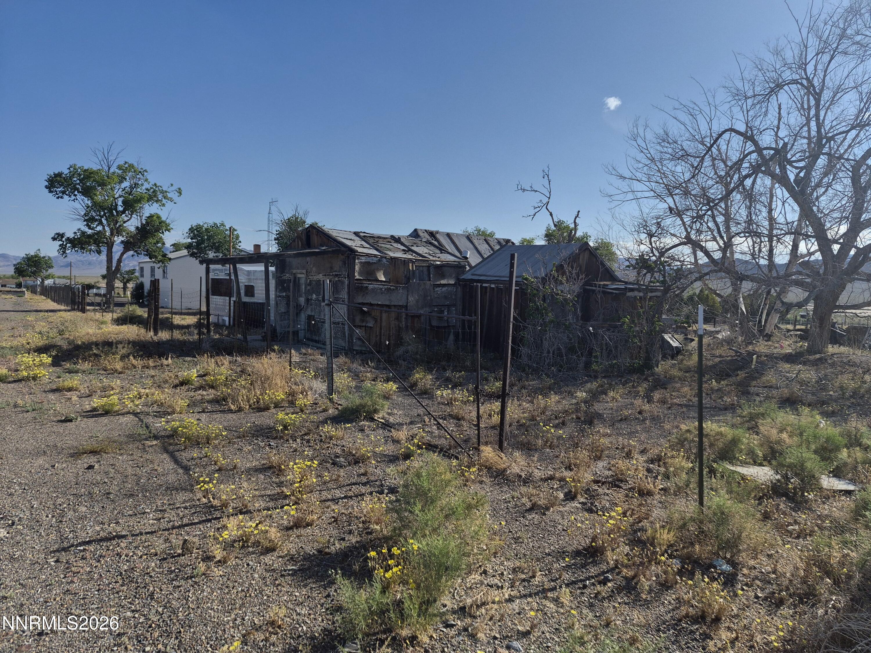 1423 Front Street Property Photo 5