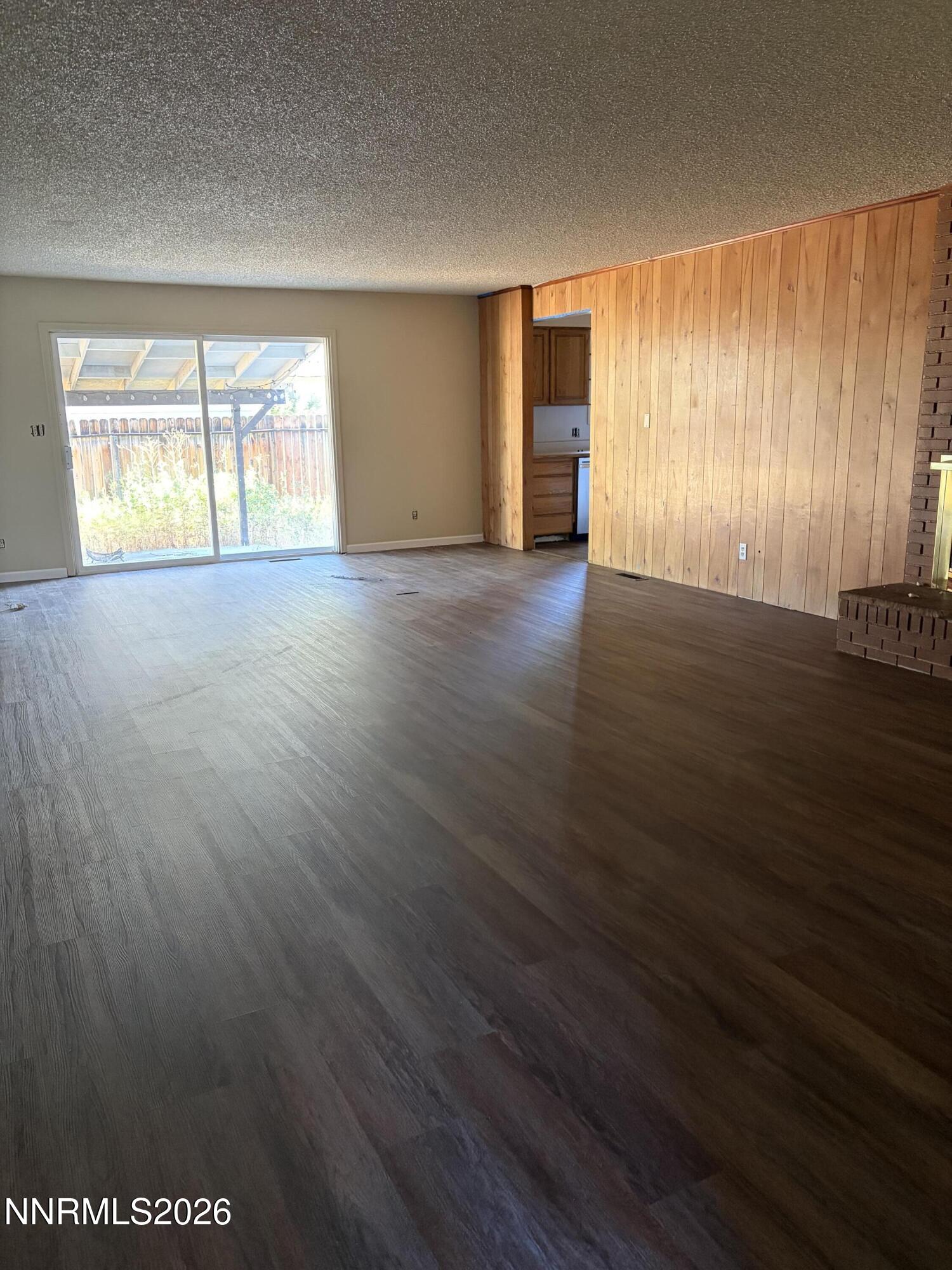 112 Rawhide Way Property Photo 2