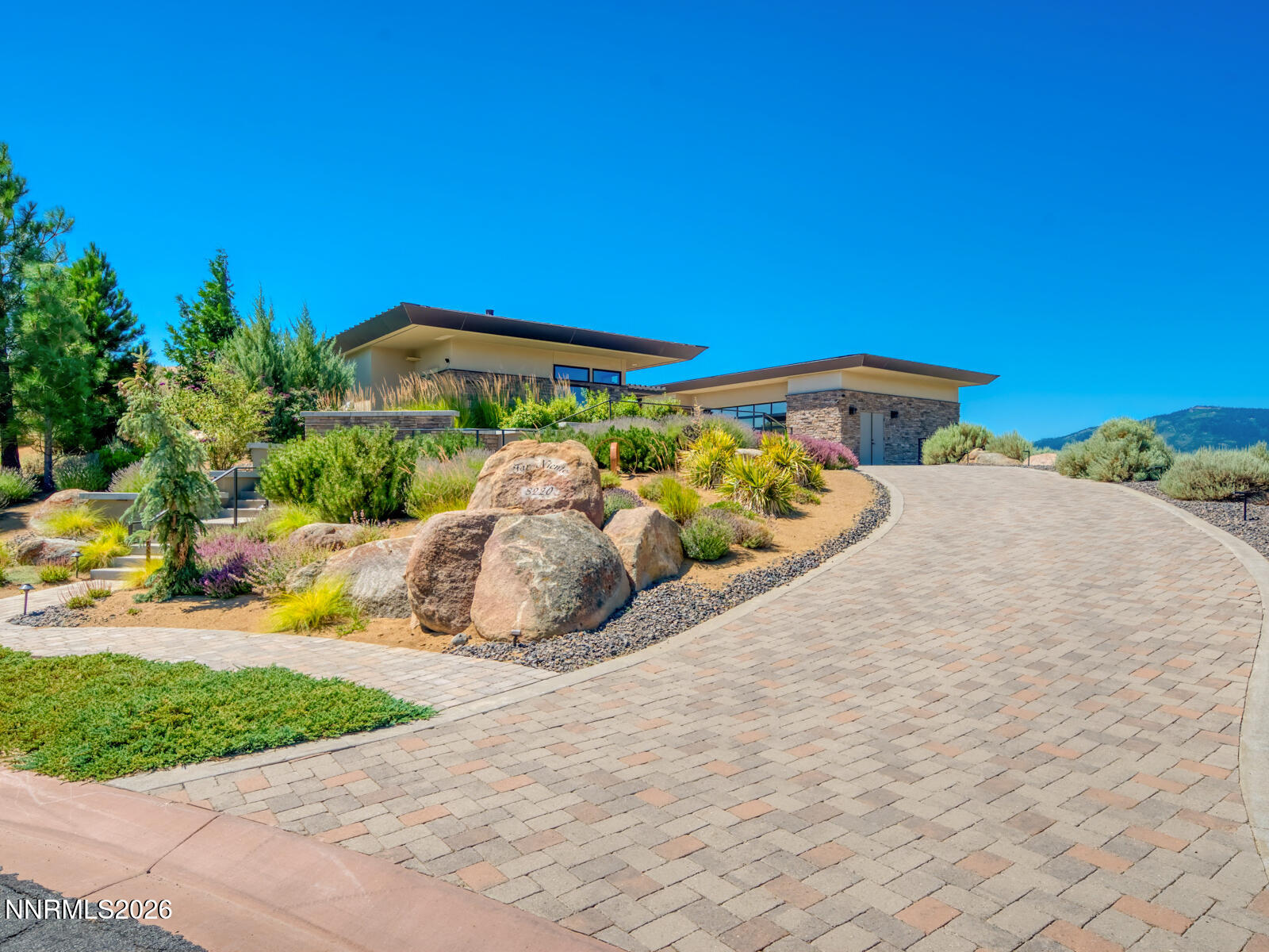 8220 Standing Stone Circle Property Photo 89