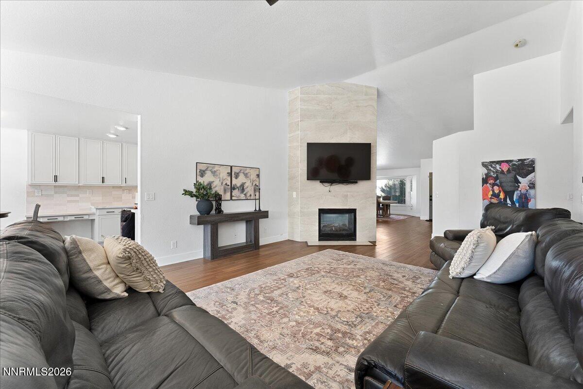2400 Pileus Road Property Photo 4