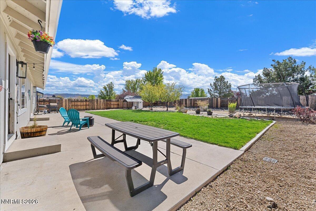 2400 Pileus Road Property Photo 19