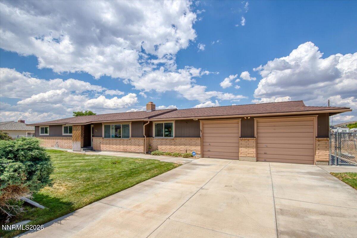 845 Browning Drive Property Photo 1