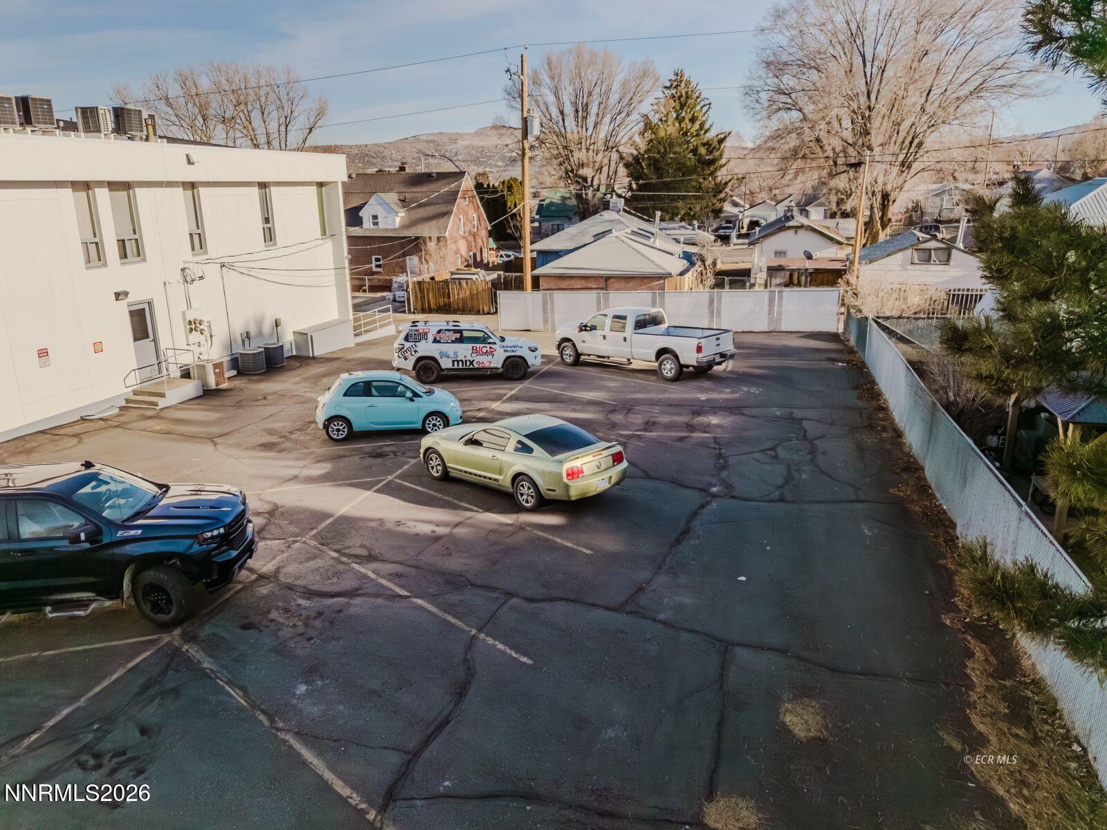 975 5th Street Property Photo 13