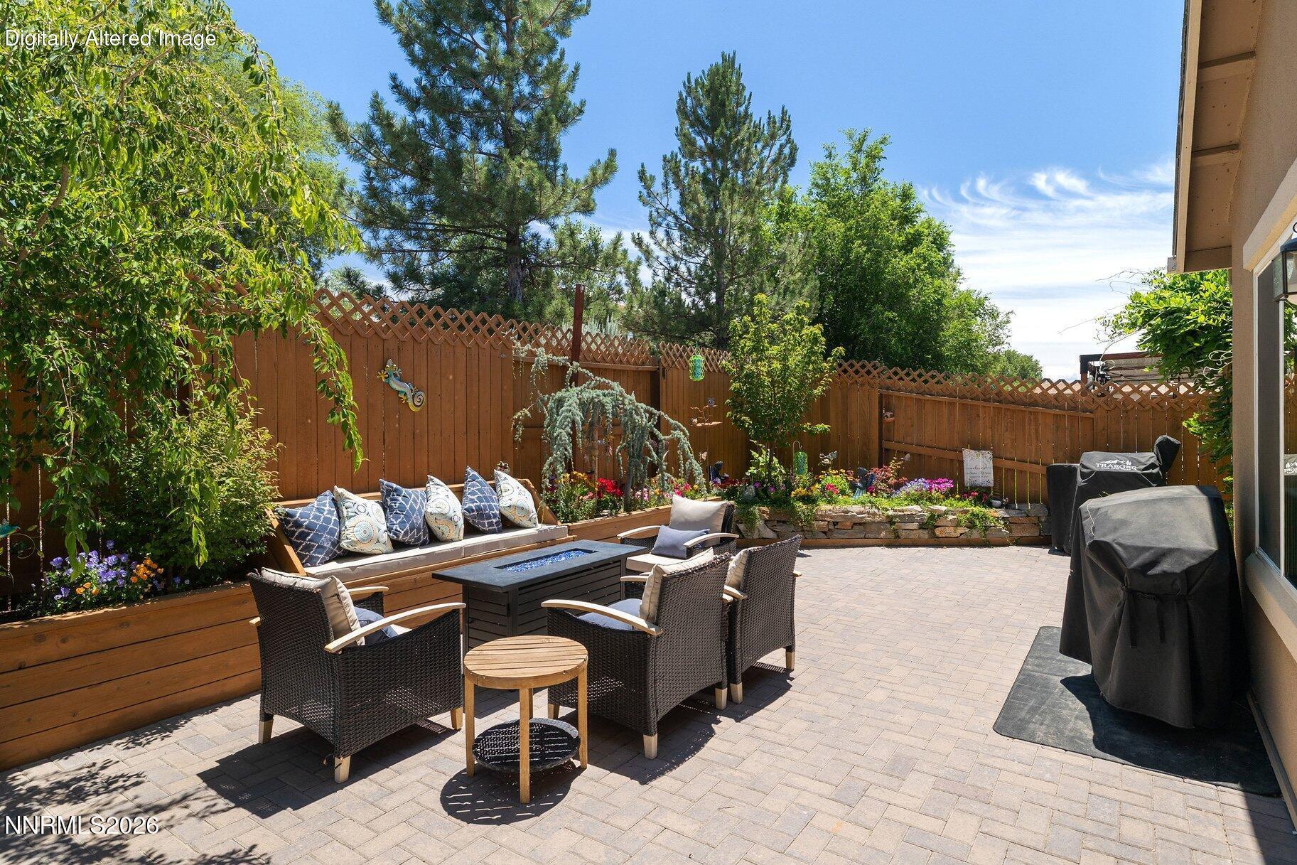1538 Tule Peak Circle Property Photo 4