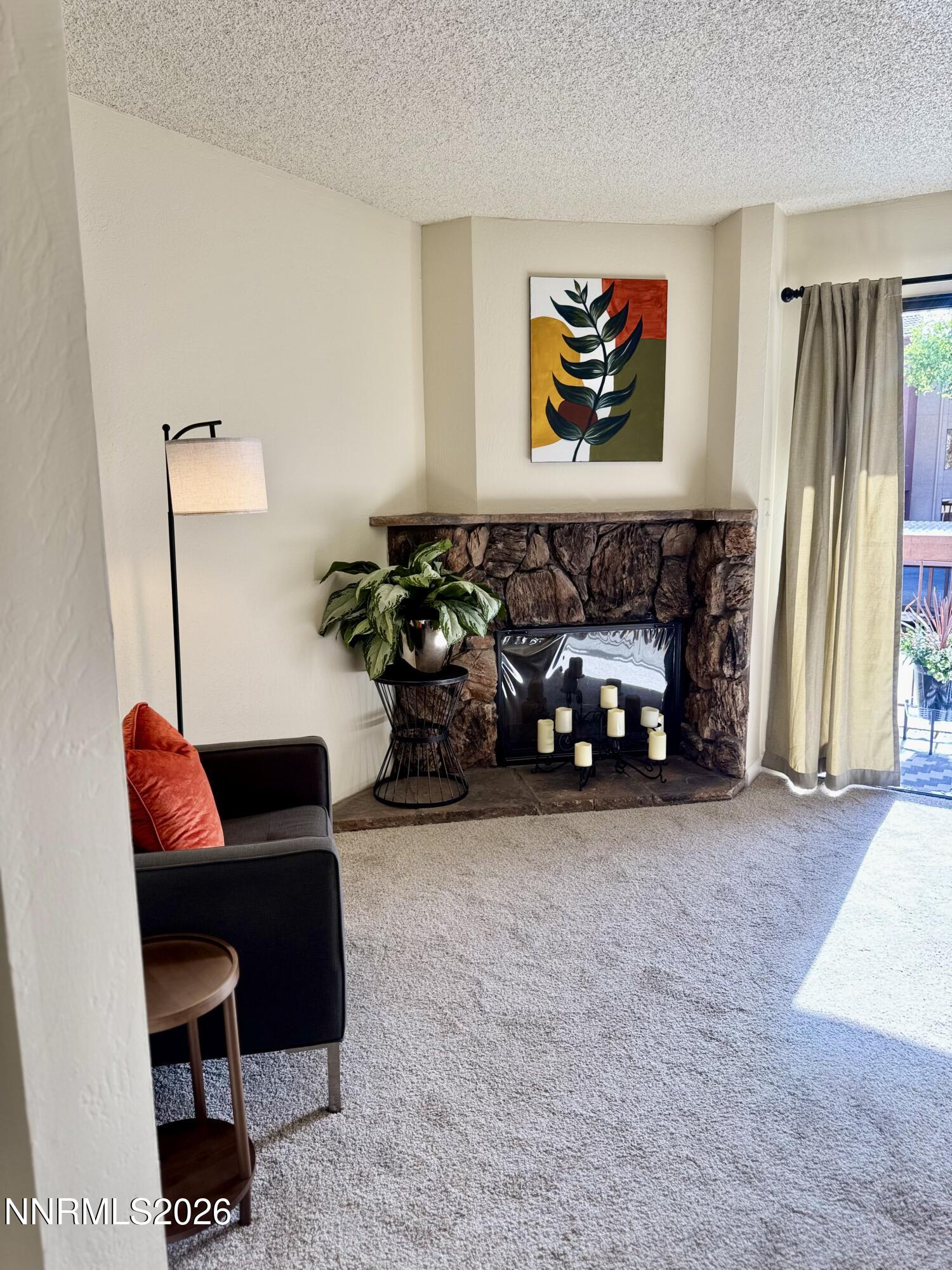 2955 S Lakeside Drive Unit 202 Property Photo 4
