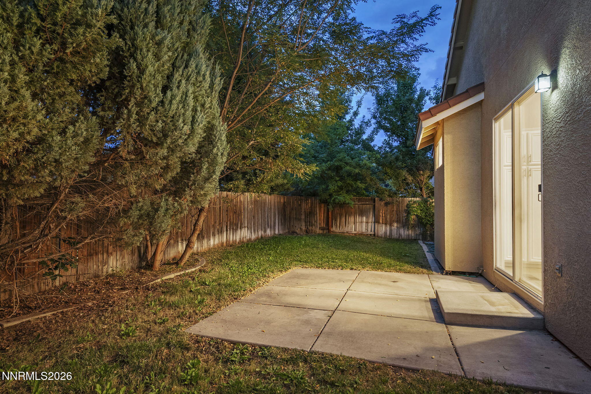 1611 Brentworth Way Property Photo 3