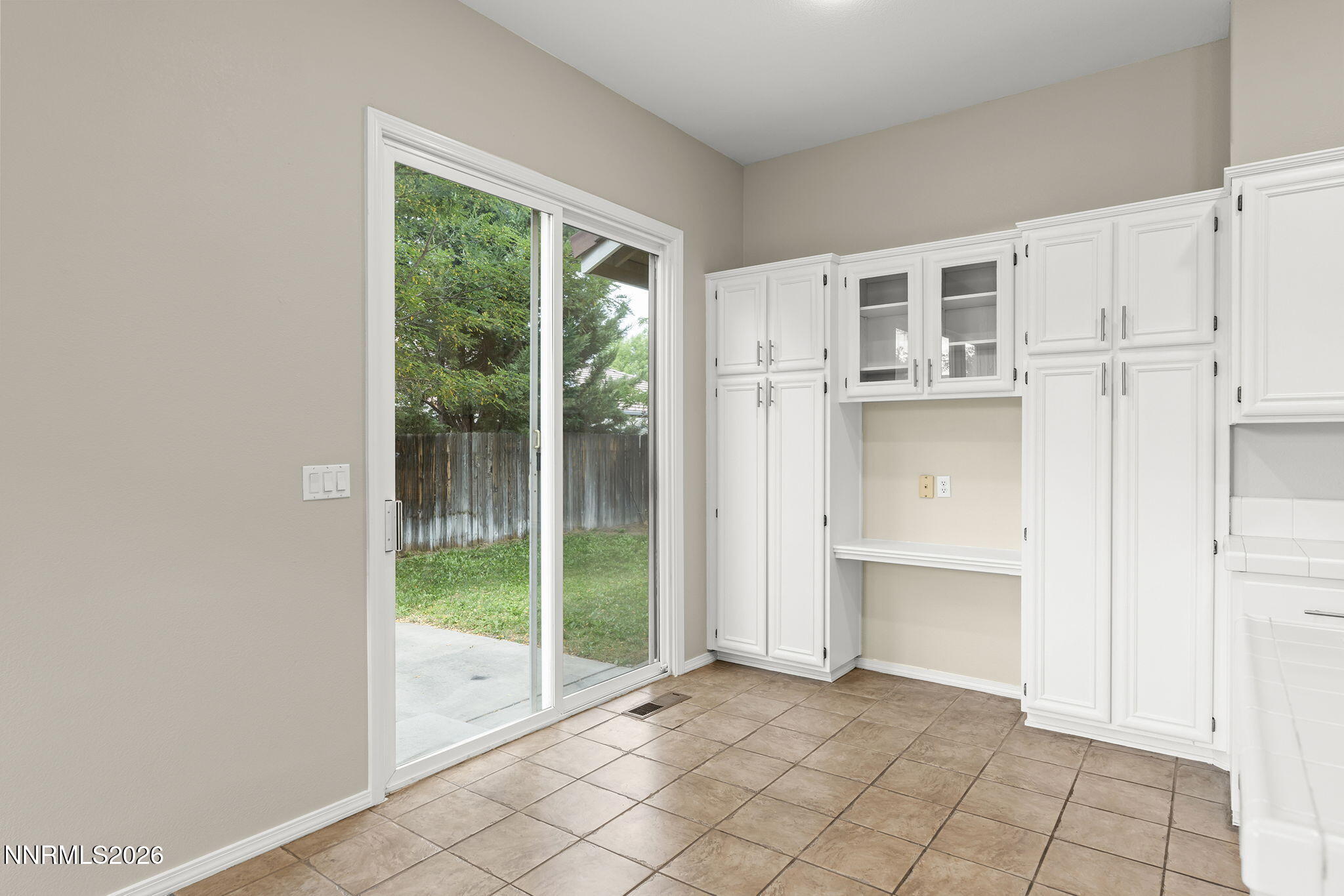1611 Brentworth Way Property Photo 12