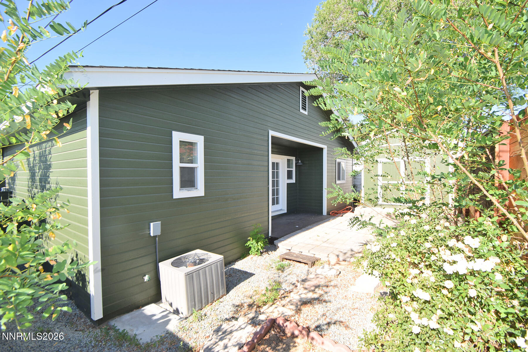 520 E Taylor Street Property Photo 6