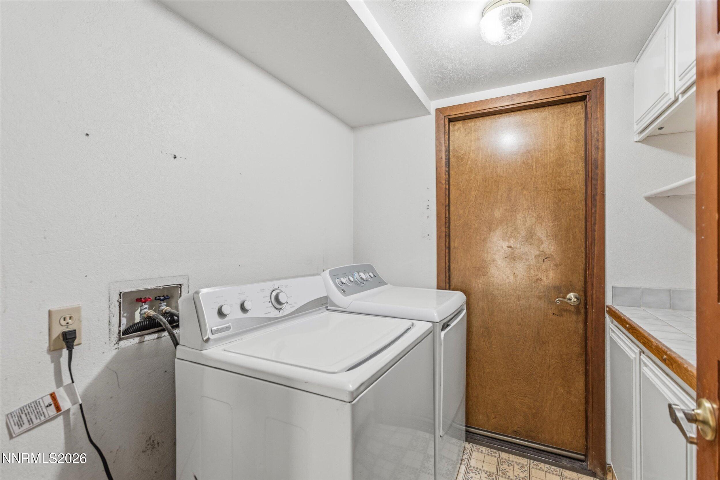 3684 Lakeview Road Property Photo 16