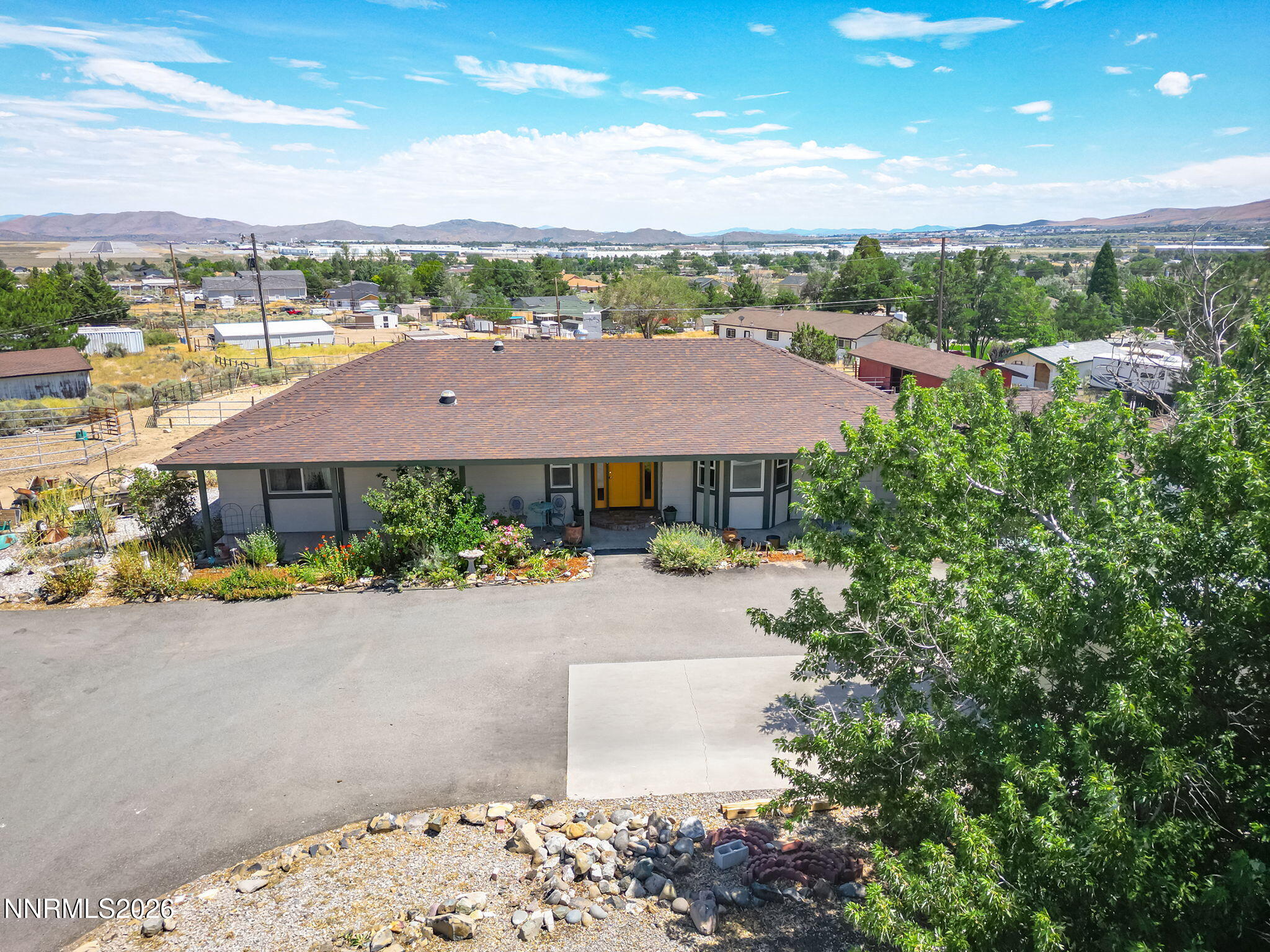 10750 Whitehawk Drive Property Photo 3