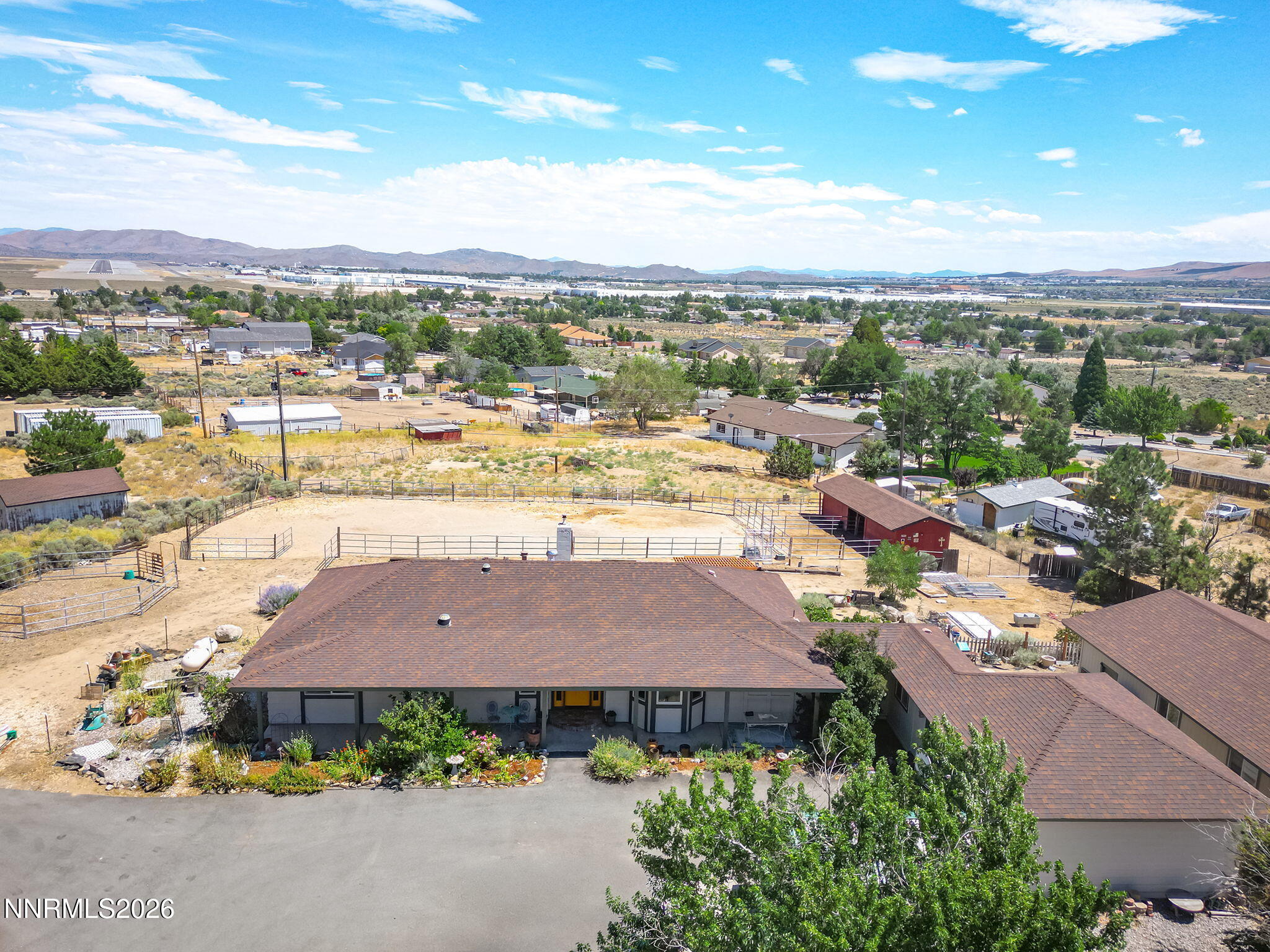 10750 Whitehawk Drive Property Photo 4