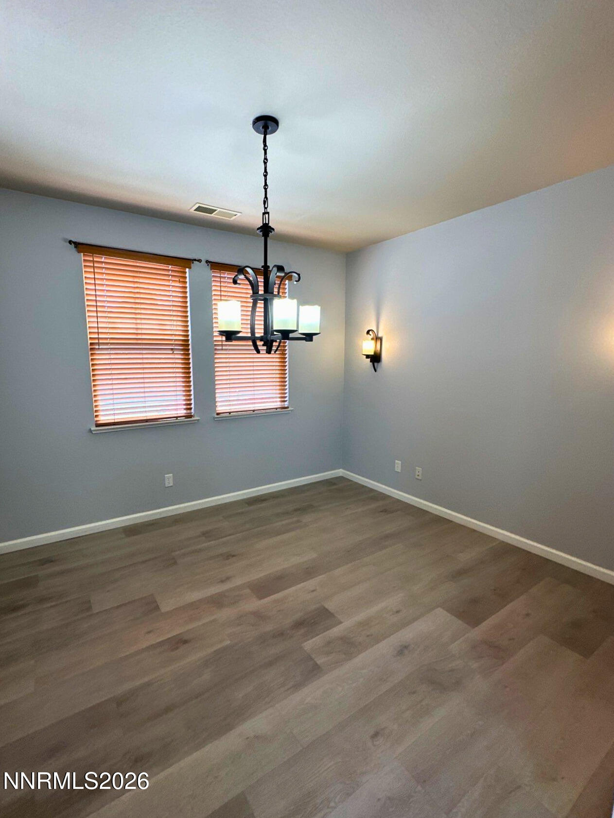 7255 Fox Wood Lane Property Photo 6