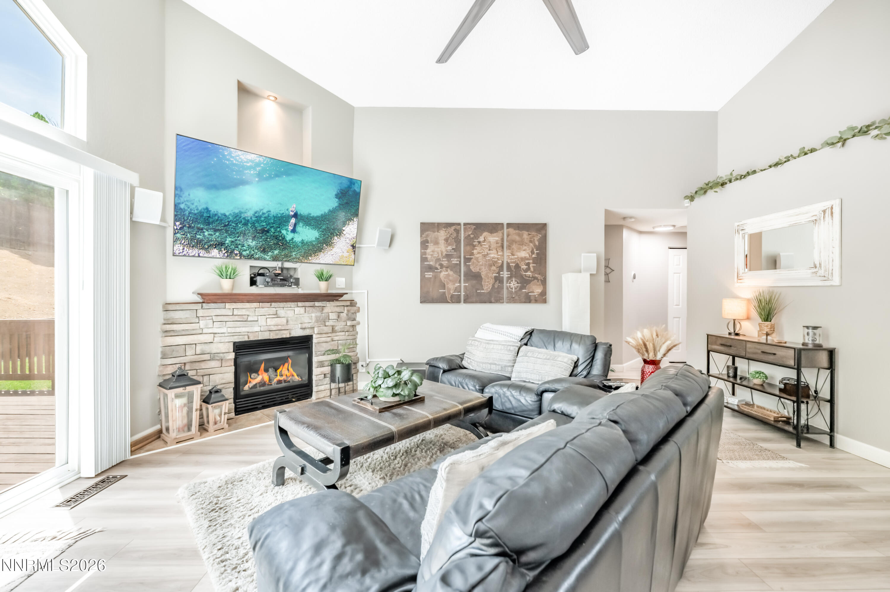 4319 Titan Court Property Photo 8