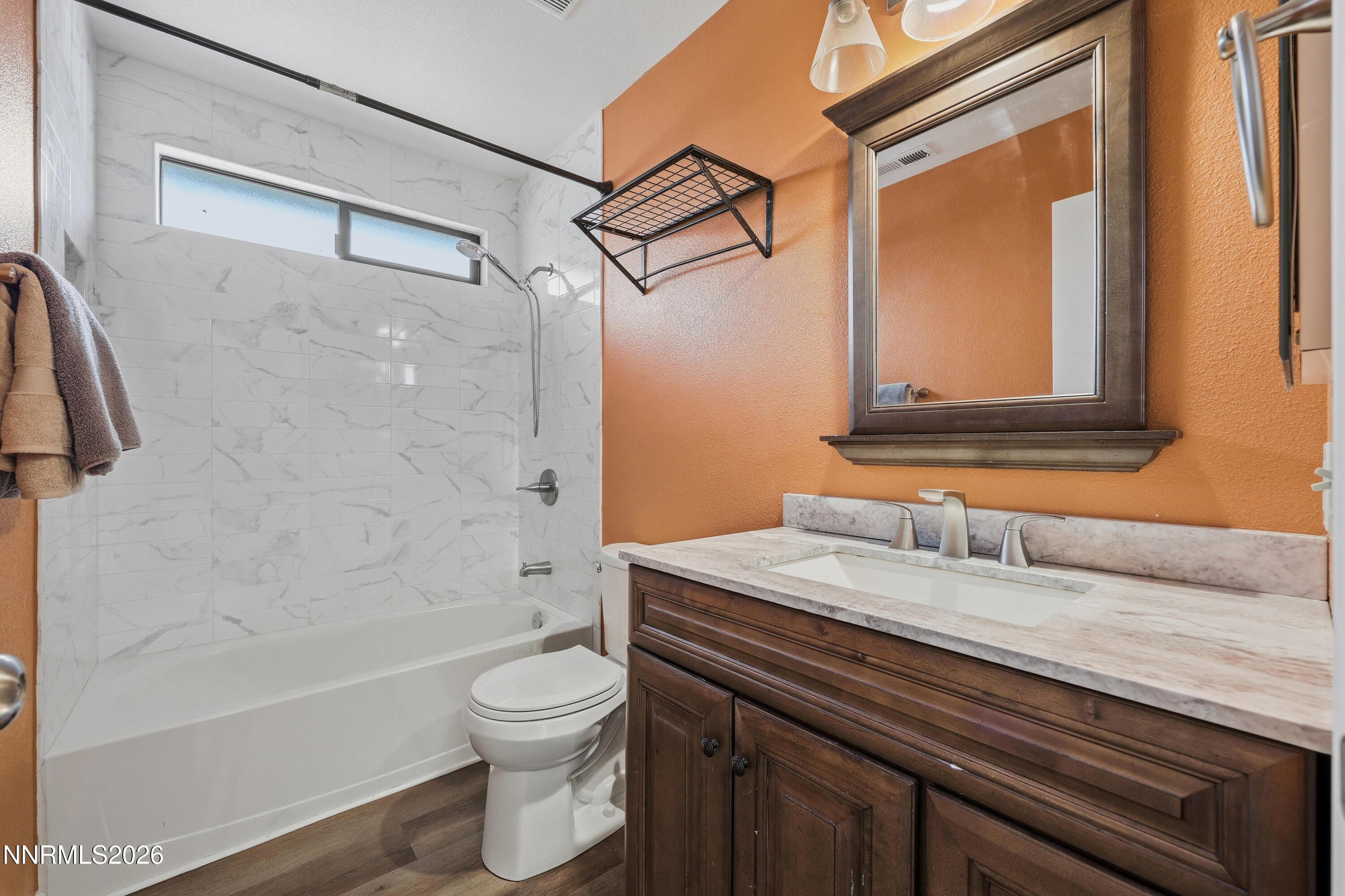 5840 Starcrest Avenue Property Photo 12