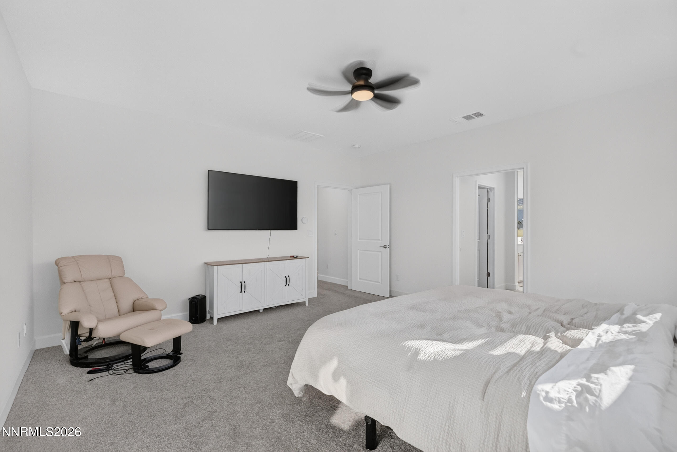 7938 Willow Thicket Drive Property Photo 10