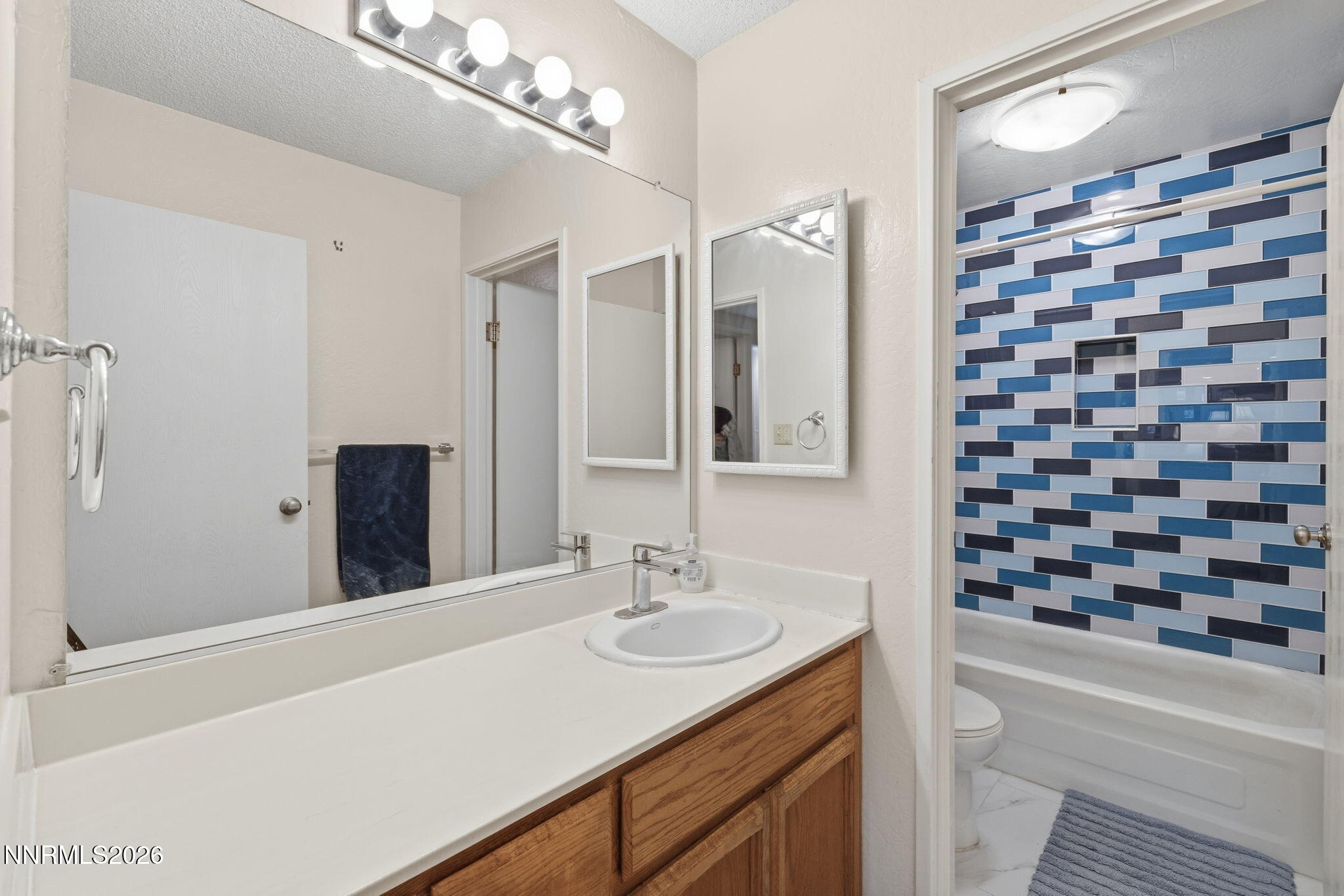 2845 Idlewild Drive 105 Property Photo 17