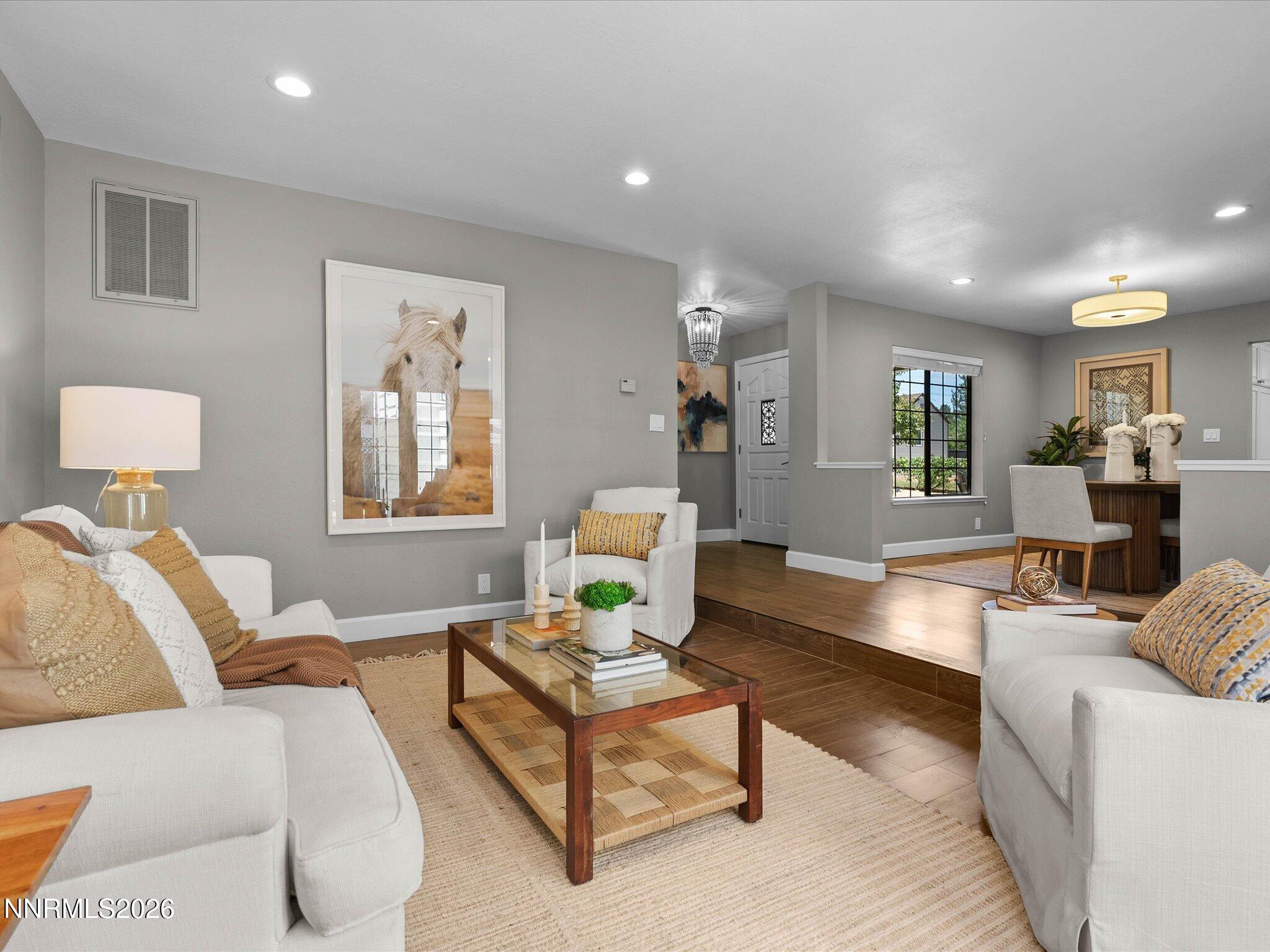 2240 S Arlington Avenue Property Photo 13