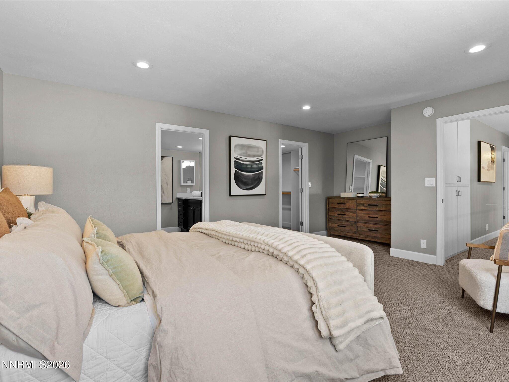 2240 S Arlington Avenue Property Photo 38