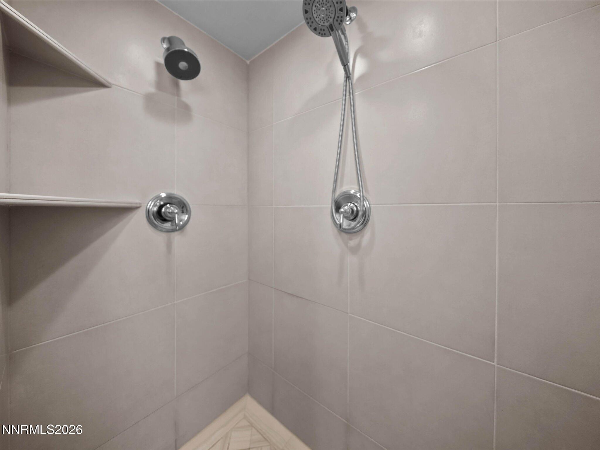 2240 S Arlington Avenue Property Photo 43