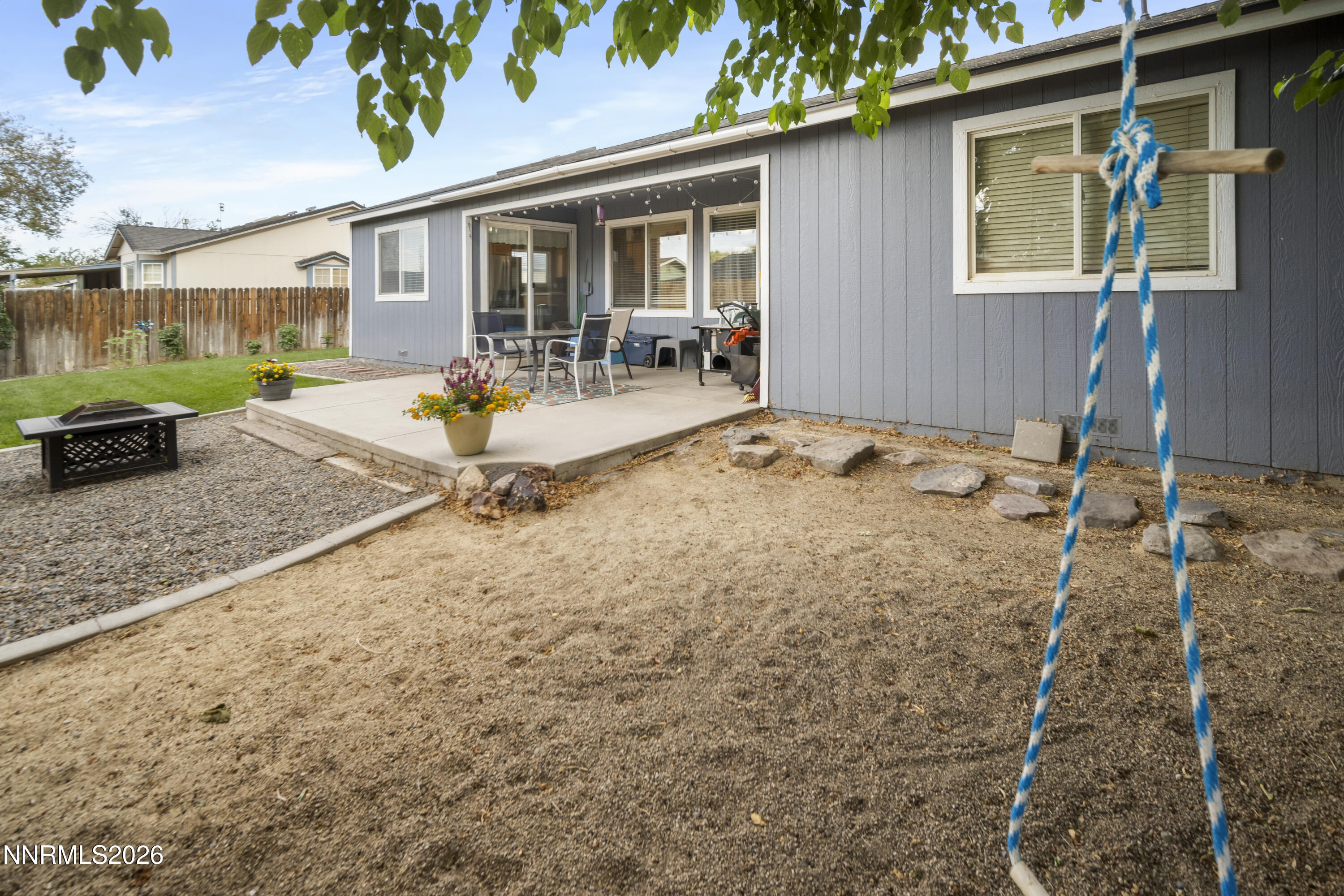 472 Nader Way Property Photo 12