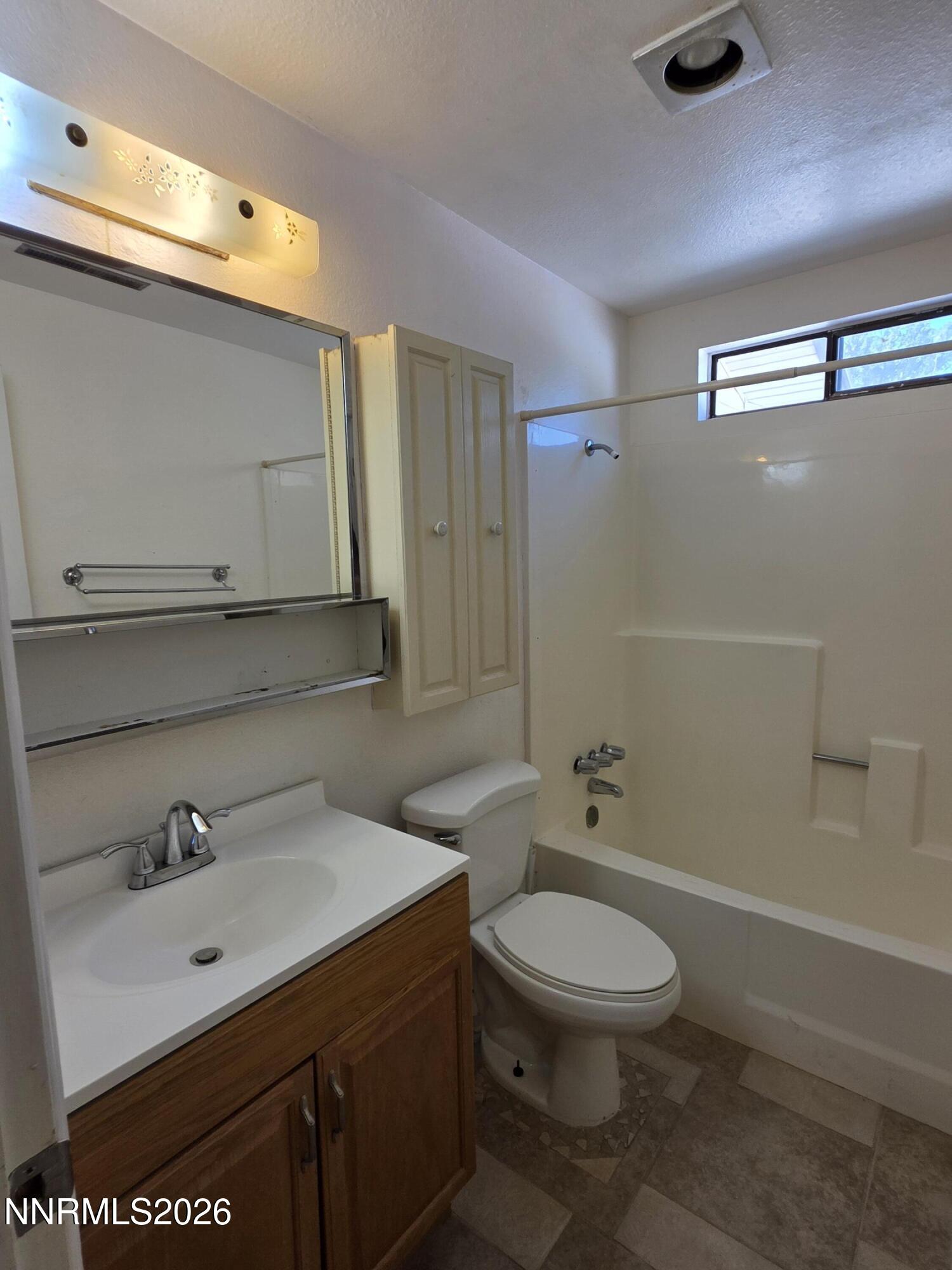 140 Aurora Street Property Photo 33