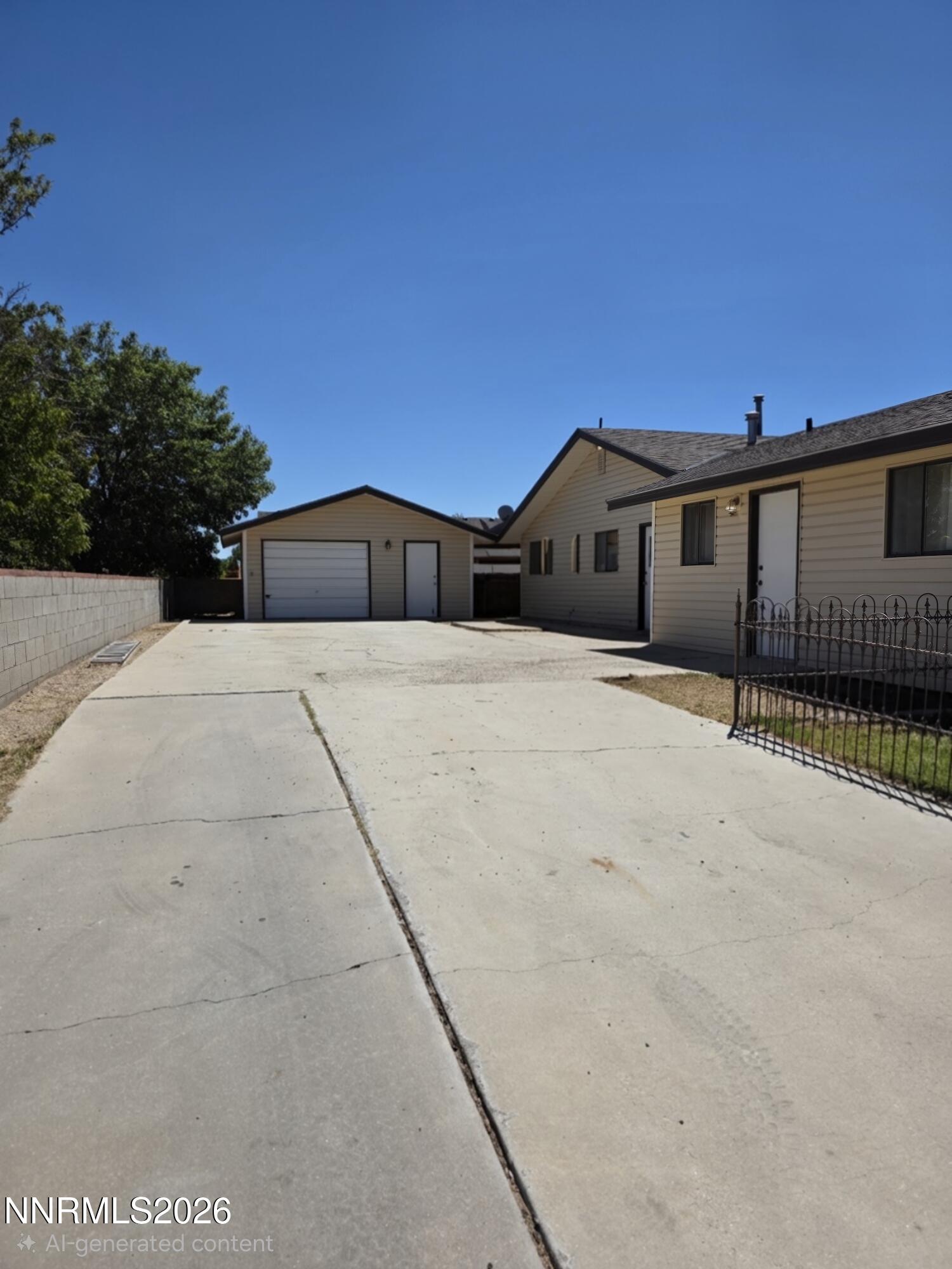 140 Aurora Street Property Photo 45