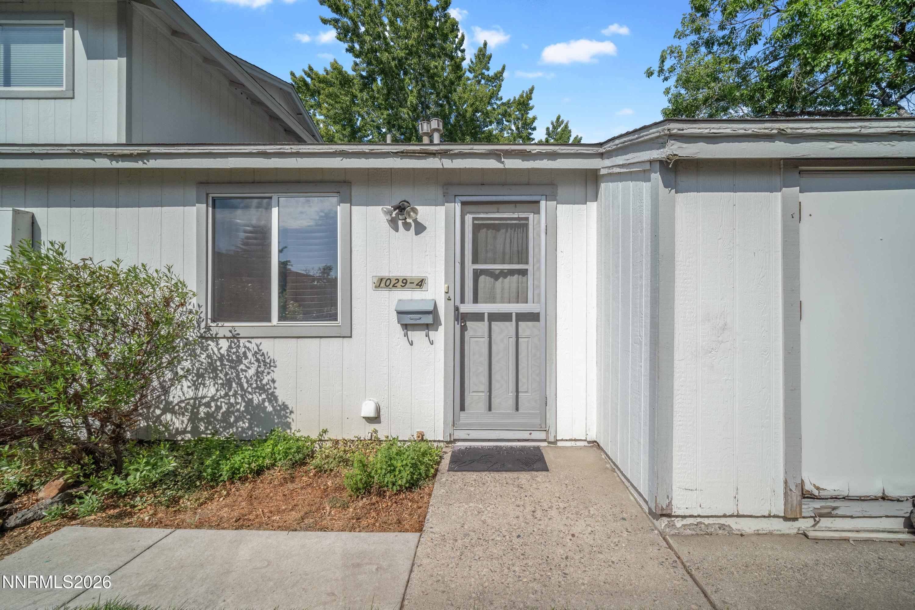 1029 Brooktree Drive 4 Property Photo 4