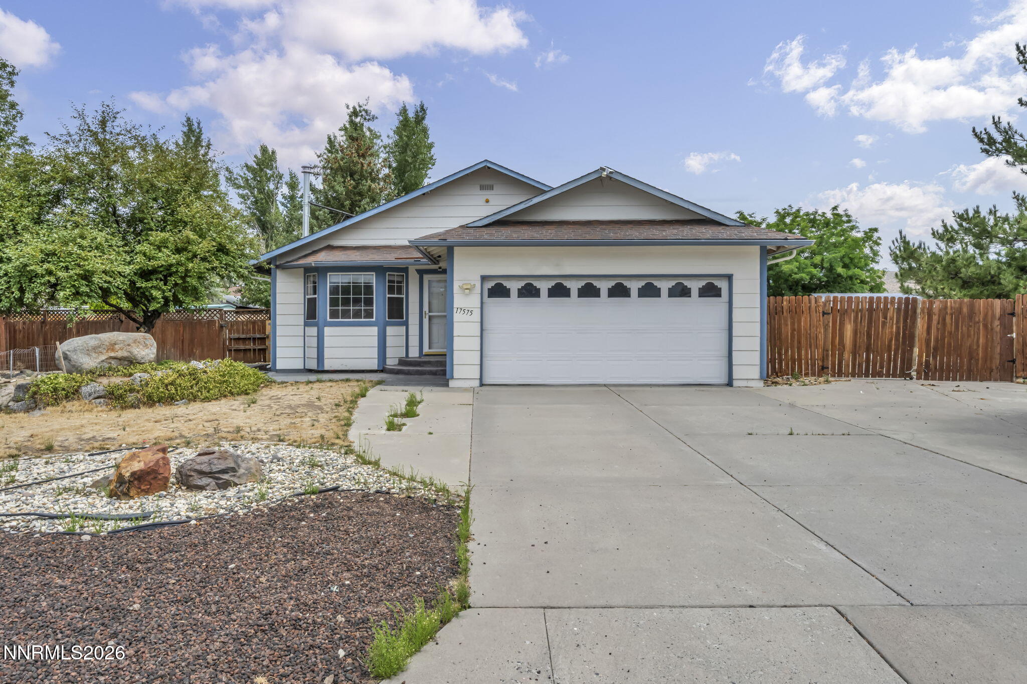 17575 Parrot Drive Property Photo 1