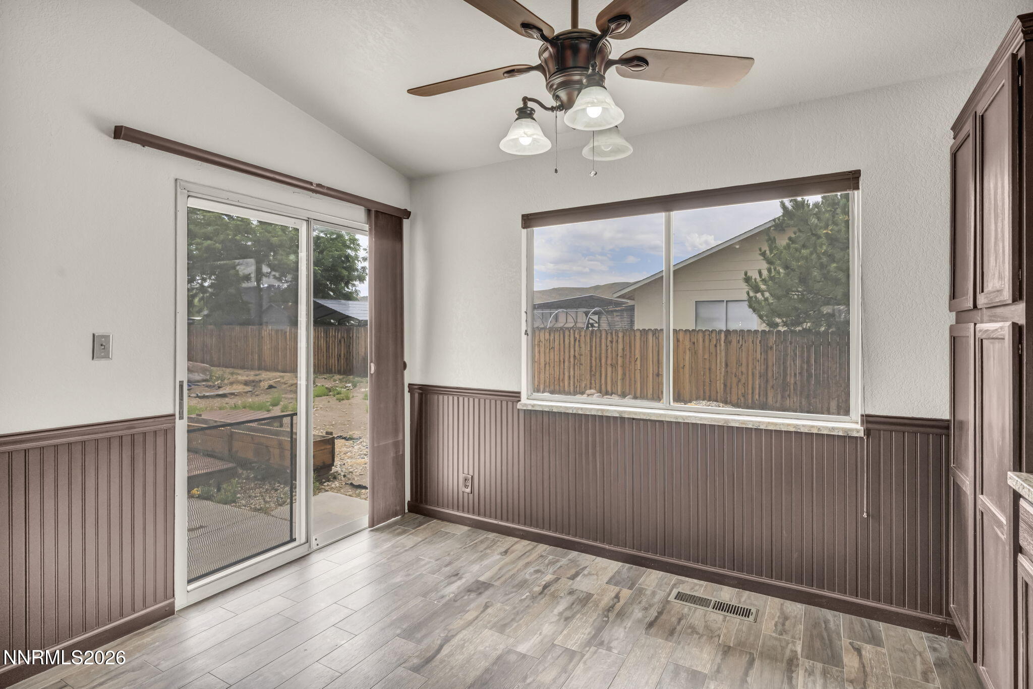 17575 Parrot Drive Property Photo 11