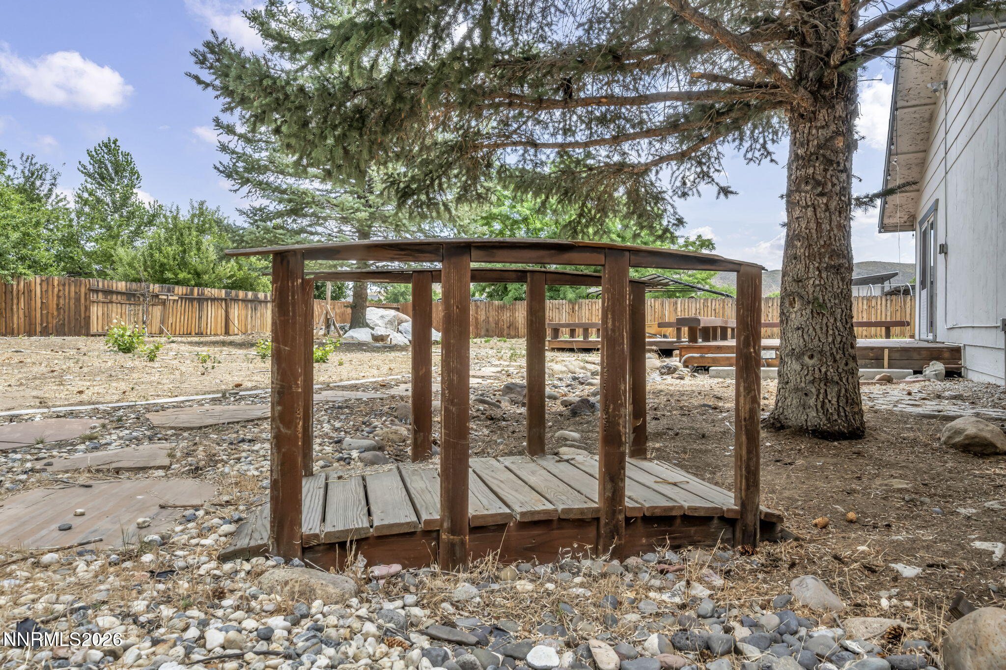 17575 Parrot Drive Property Photo 32