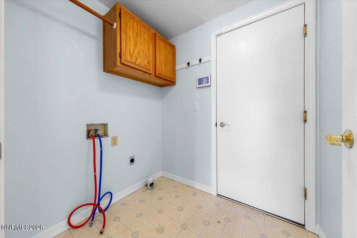 3947 Regal Drive Property Photo 14