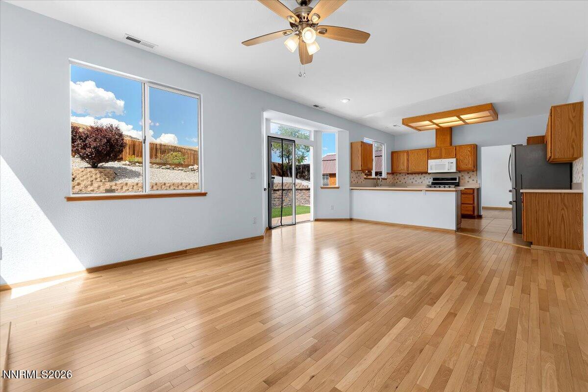 3947 Regal Drive Property Photo 25