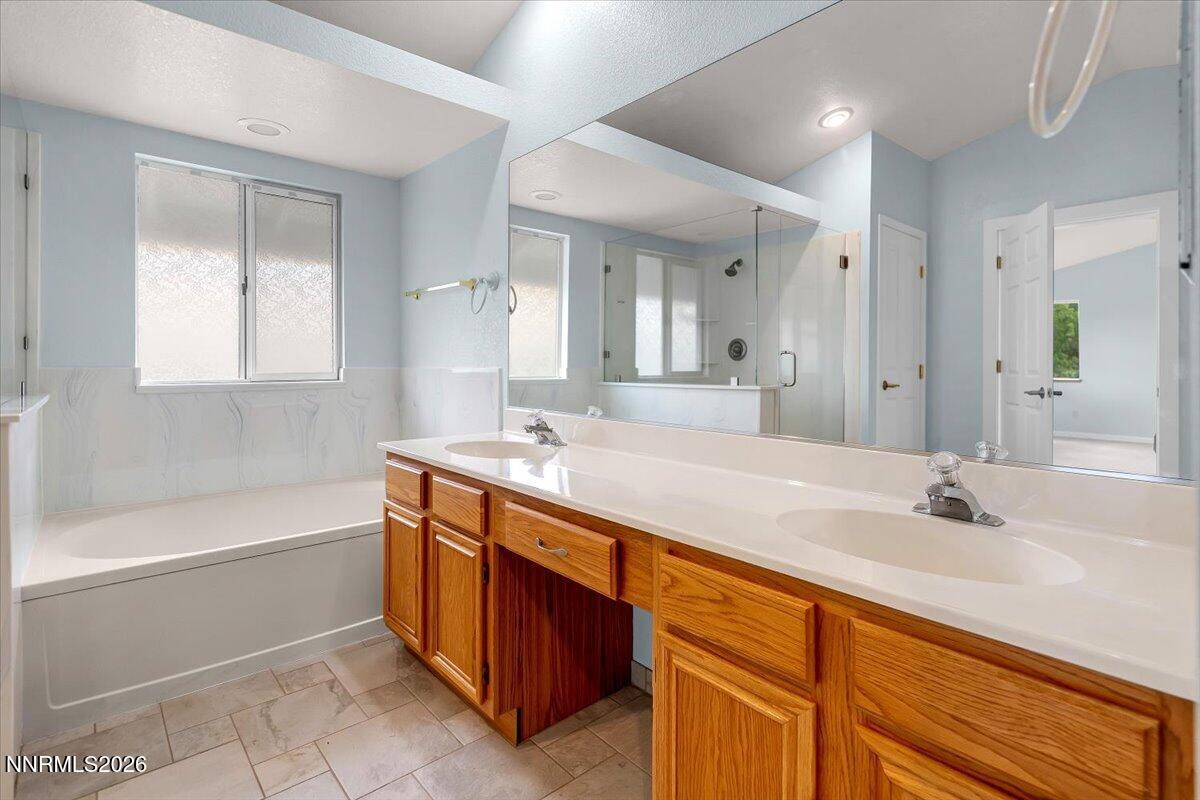 3947 Regal Drive Property Photo 38