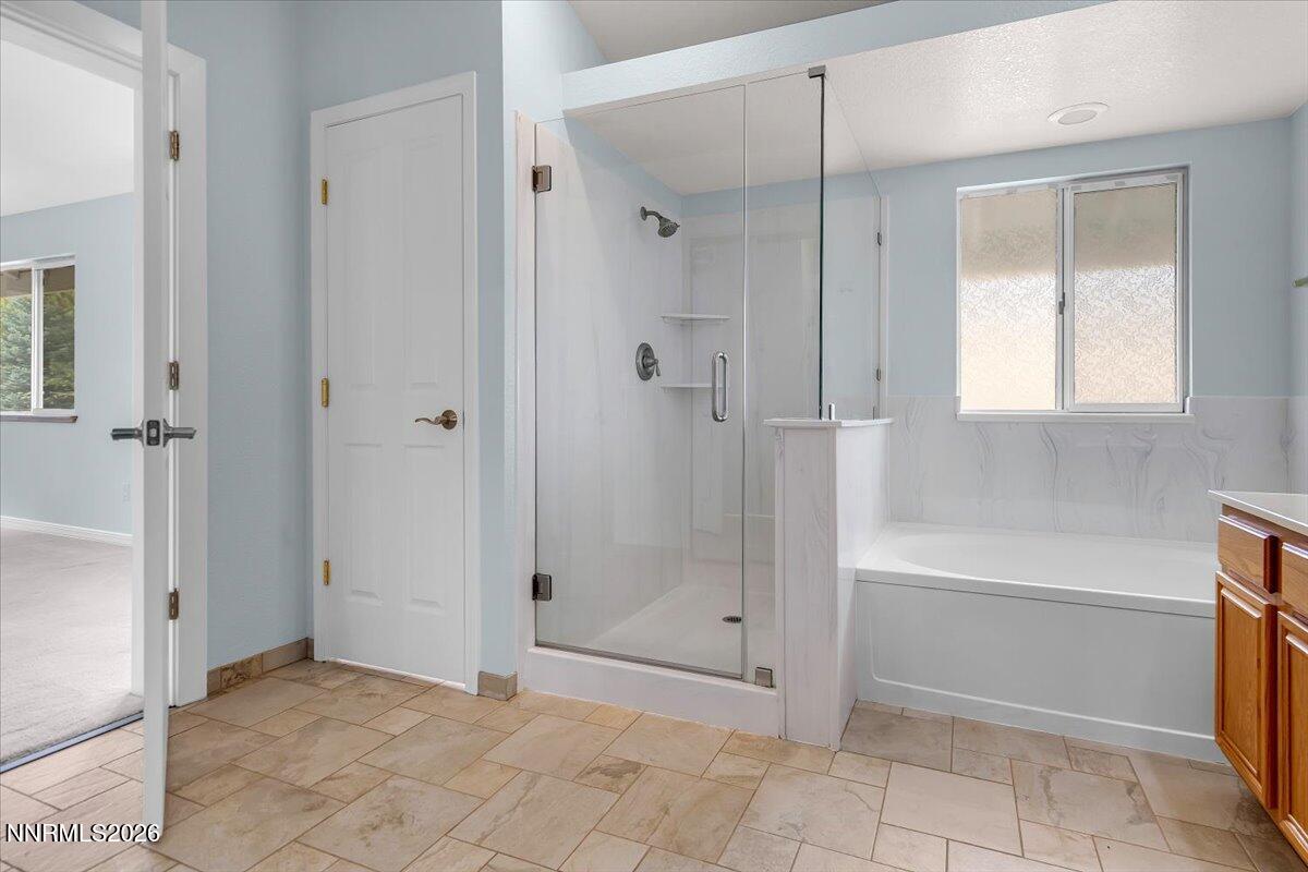 3947 Regal Drive Property Photo 40