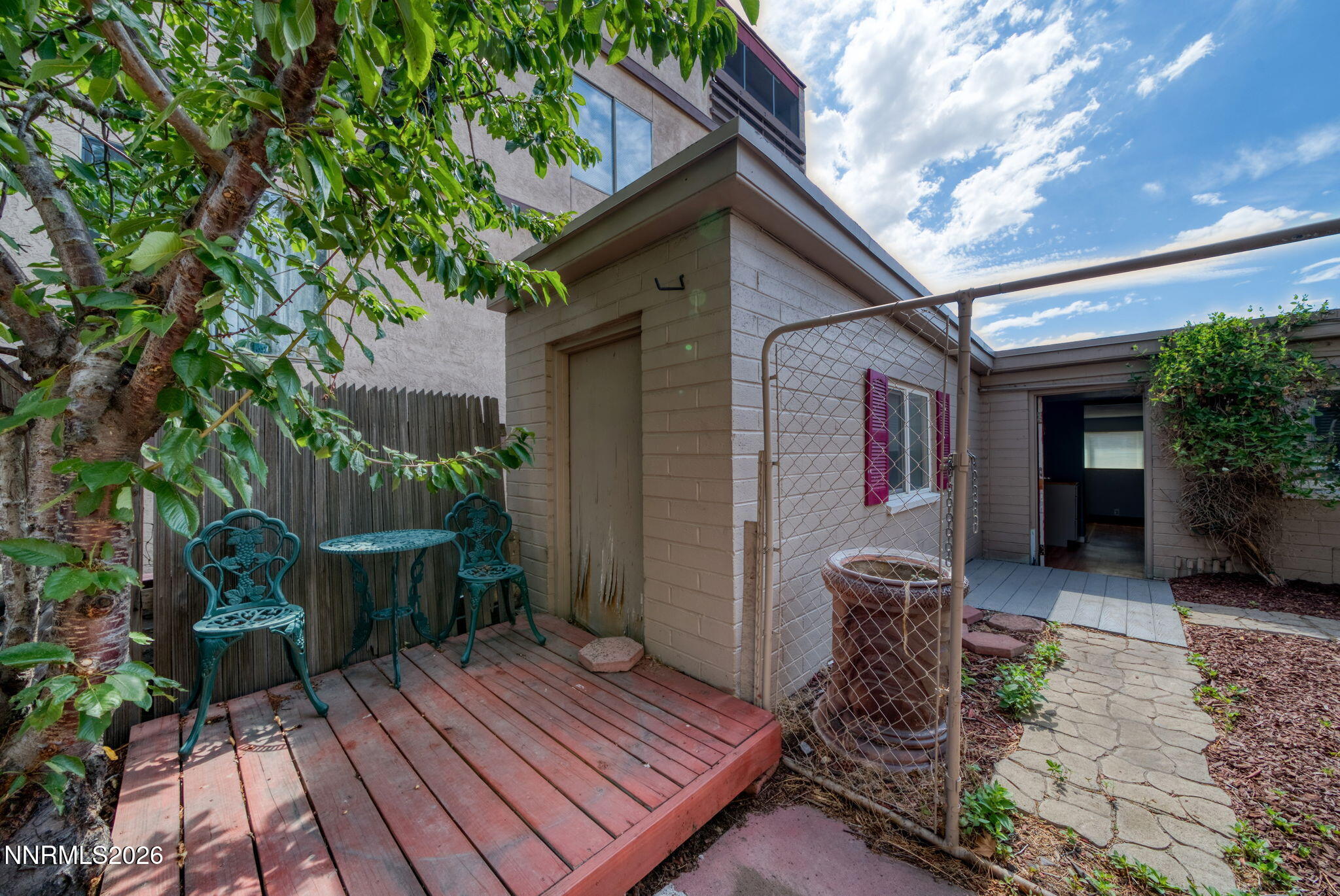 3045 Lakeside Drive Property Photo 41