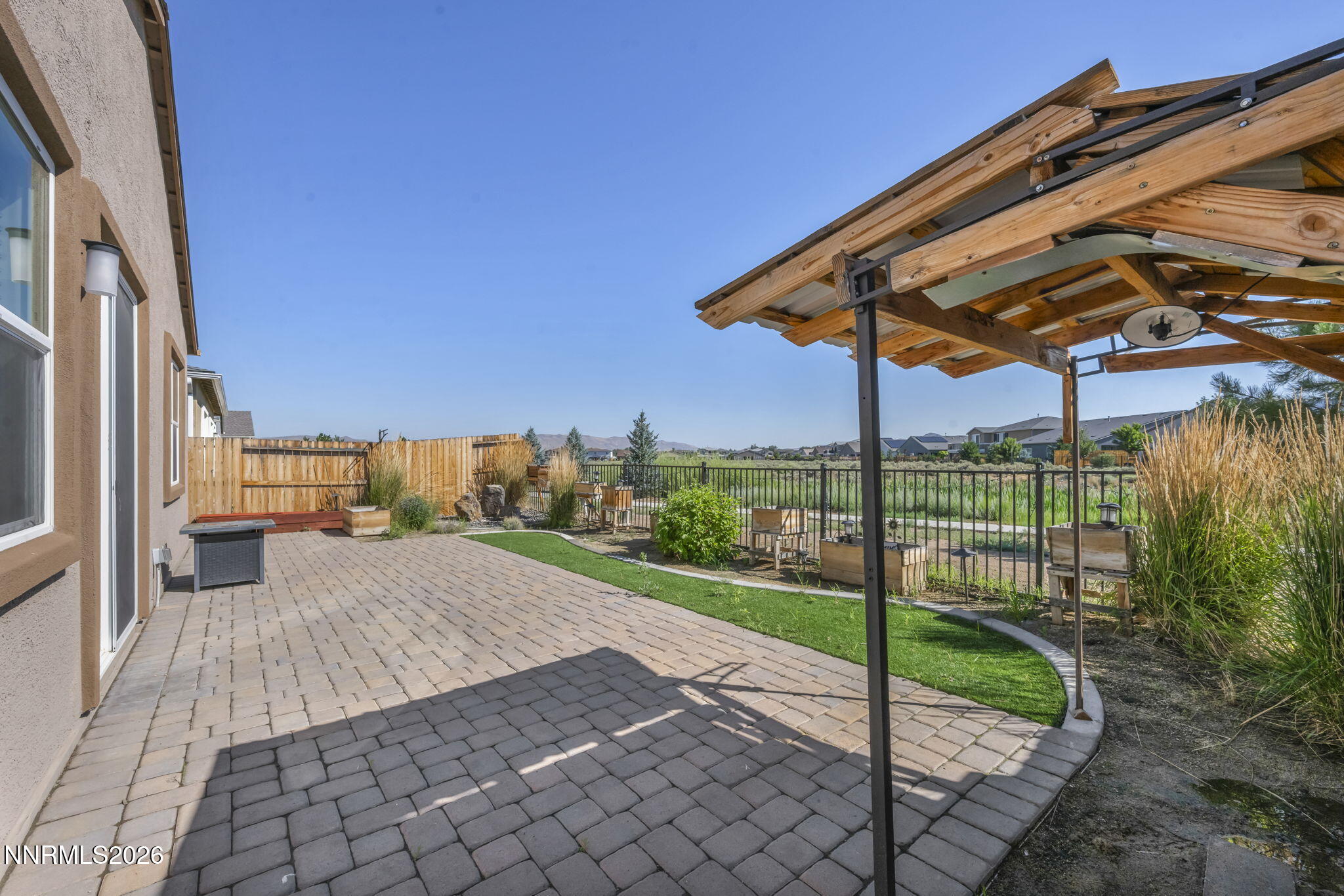 7854 Hoback Drive Property Photo 3