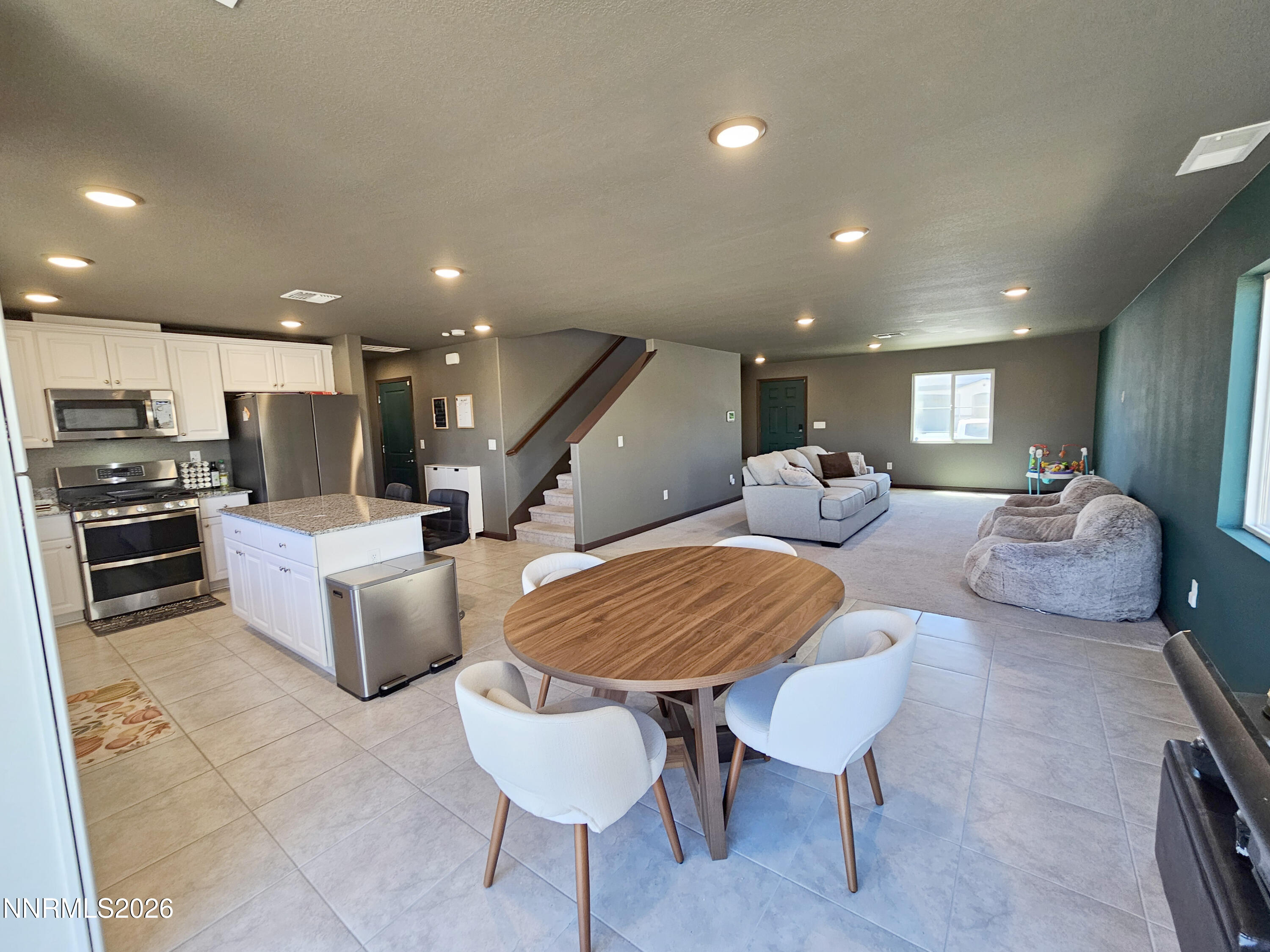 9025 Antelope Pass Drive Property Photo 5