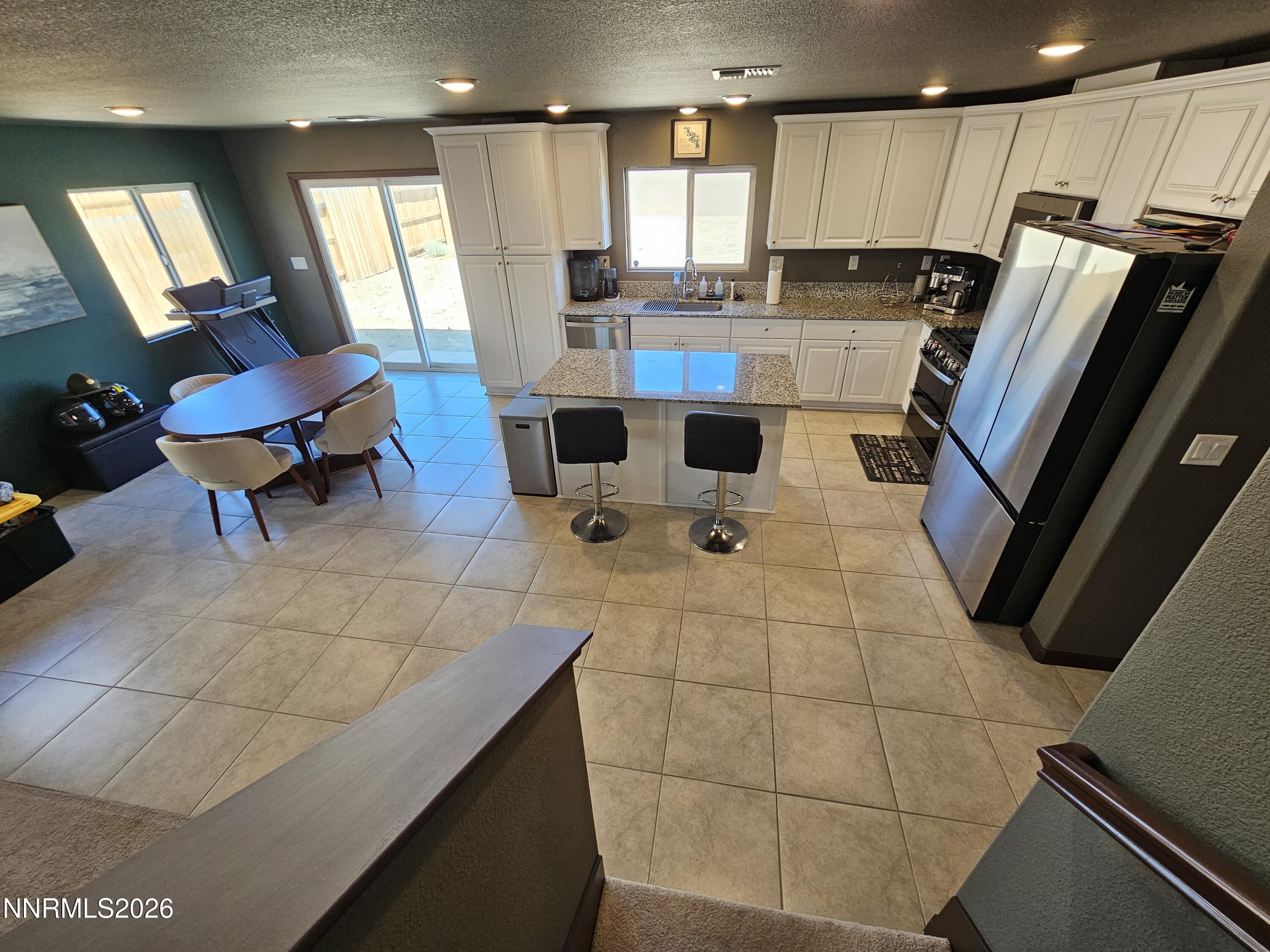 9025 Antelope Pass Drive Property Photo 6