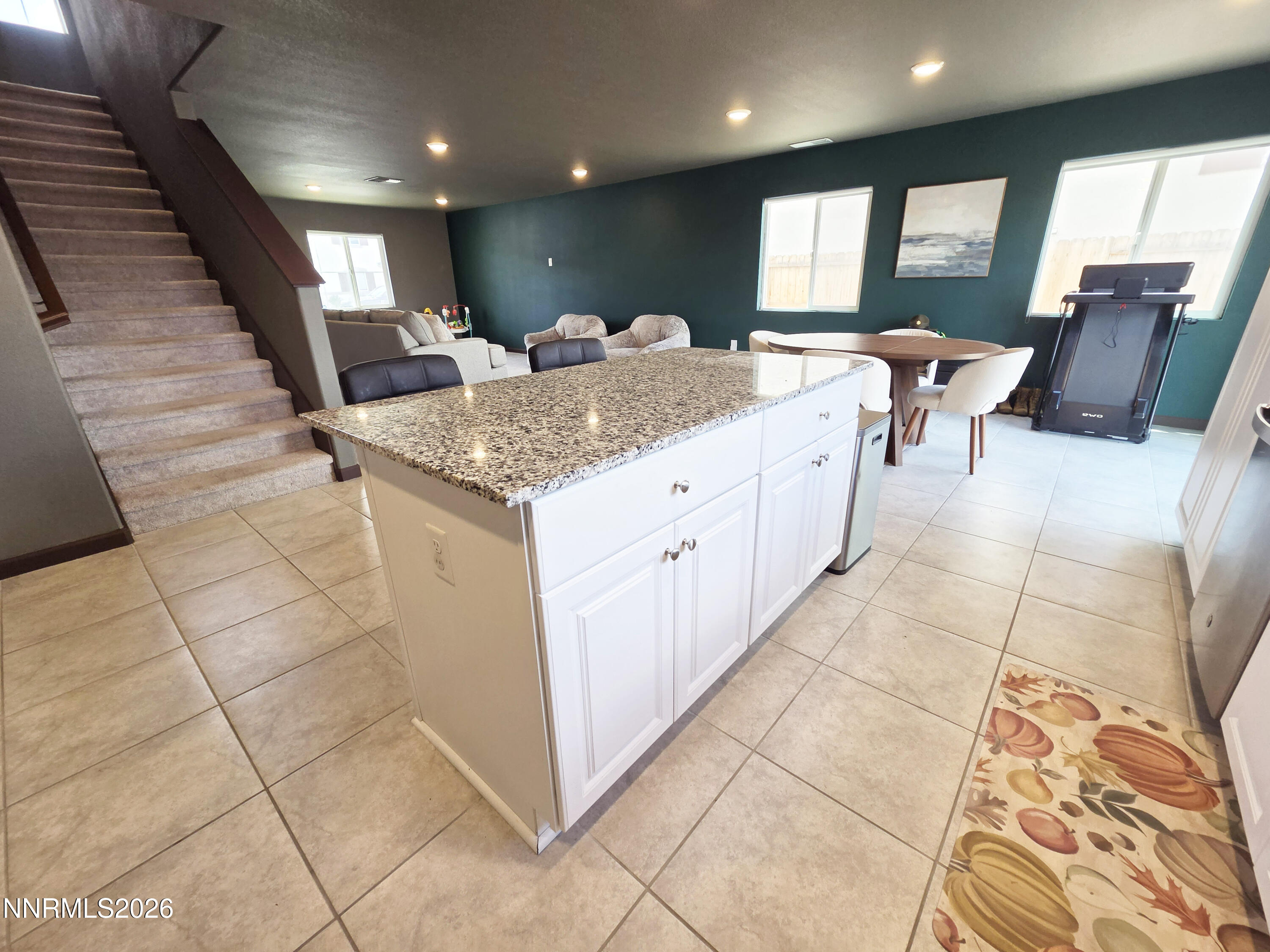 9025 Antelope Pass Drive Property Photo 11