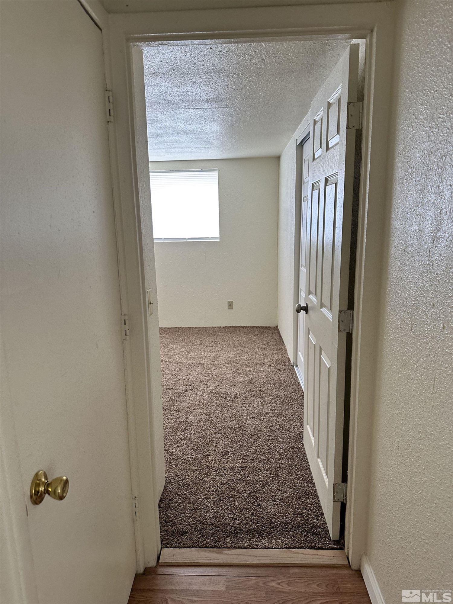 441 S Florence Avenue Property Photo 16
