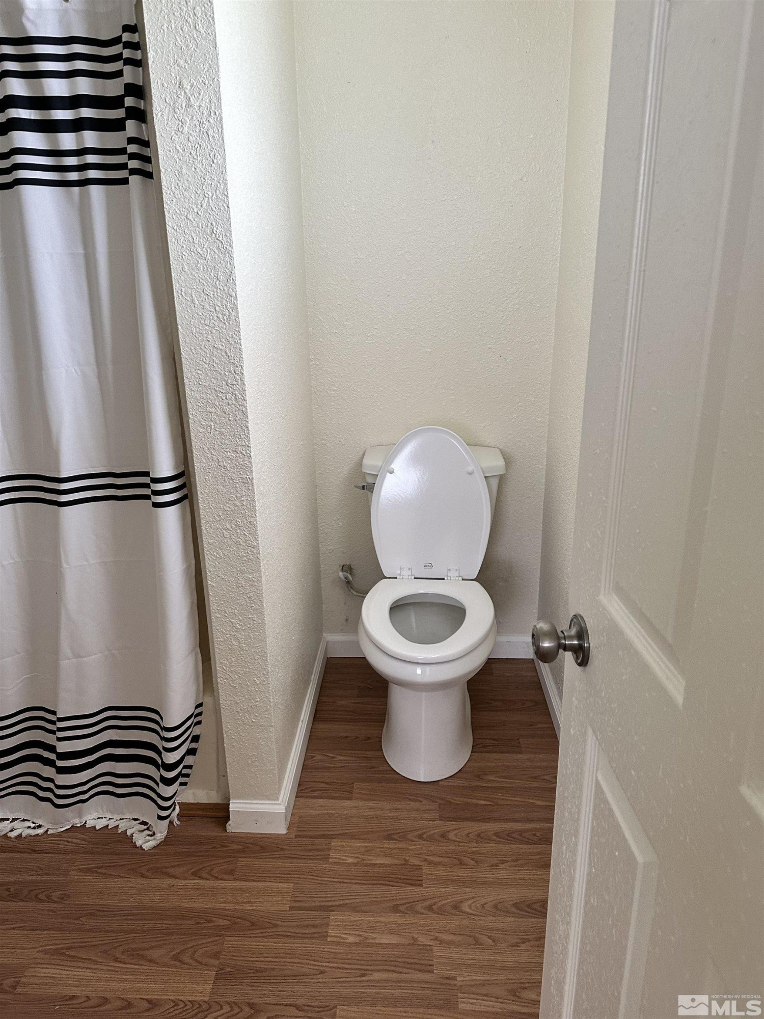 441 S Florence Avenue Property Photo 18