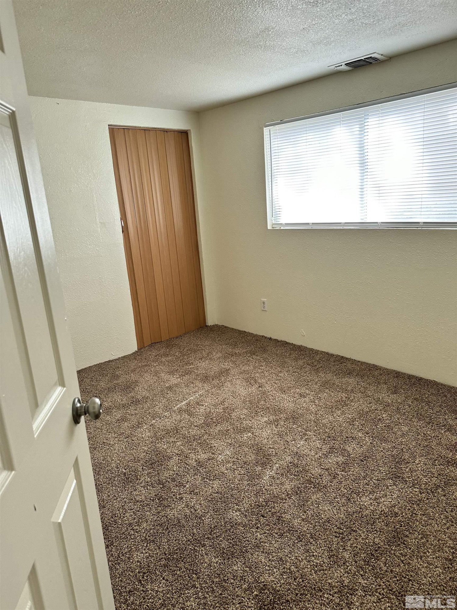 441 S Florence Avenue Property Photo 24